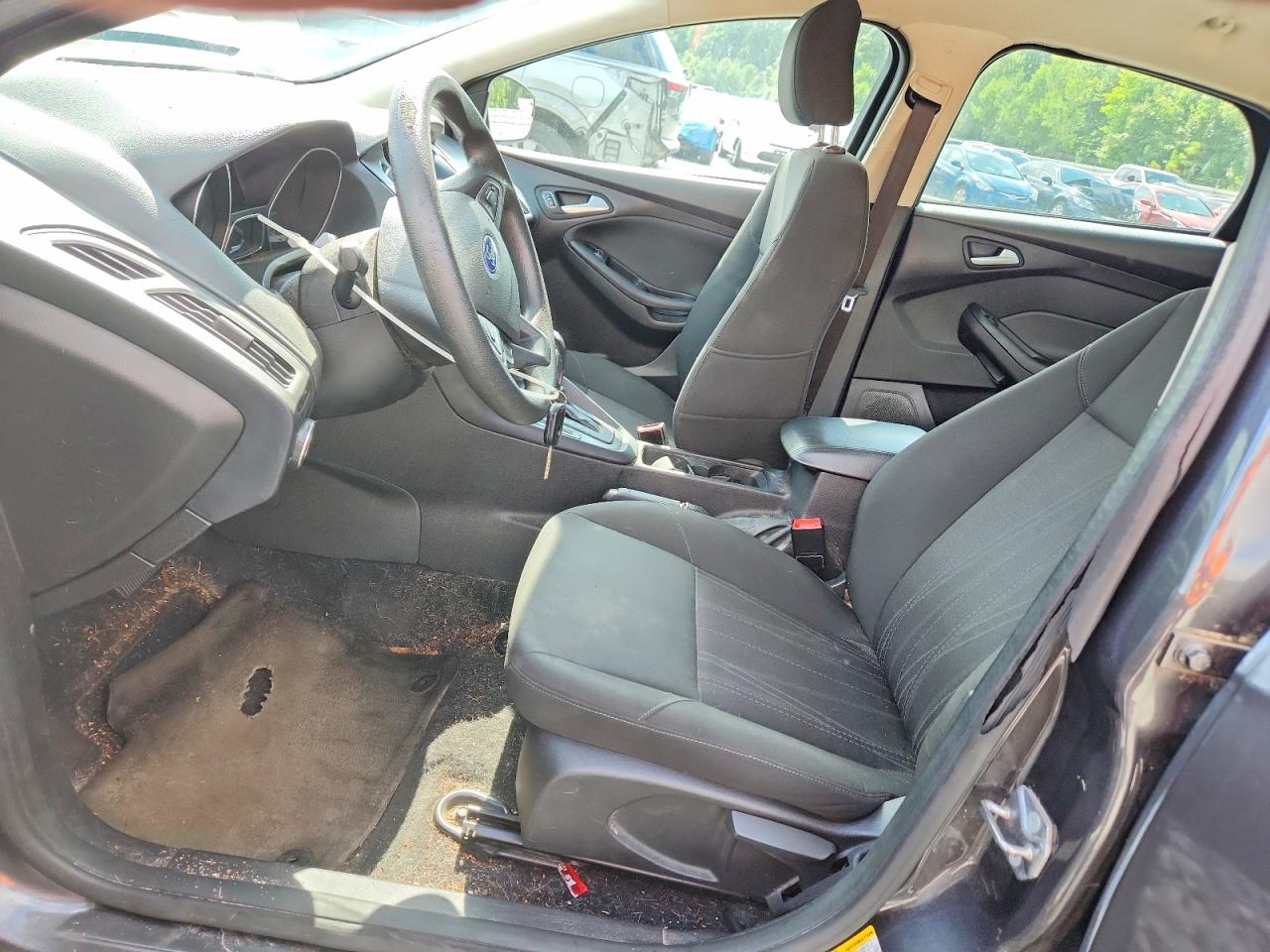 2015 Ford Focus Se Gray vin: 1FADP3F23FL246769