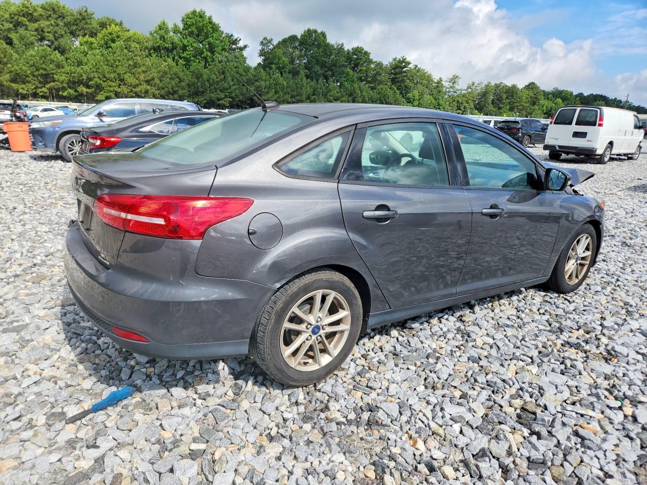2015 Ford Focus Se Gray vin: 1FADP3F23FL246769