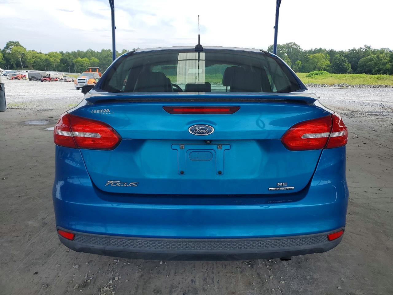 2015 Ford Focus Se Blue vin: 1FADP3F23FL247159