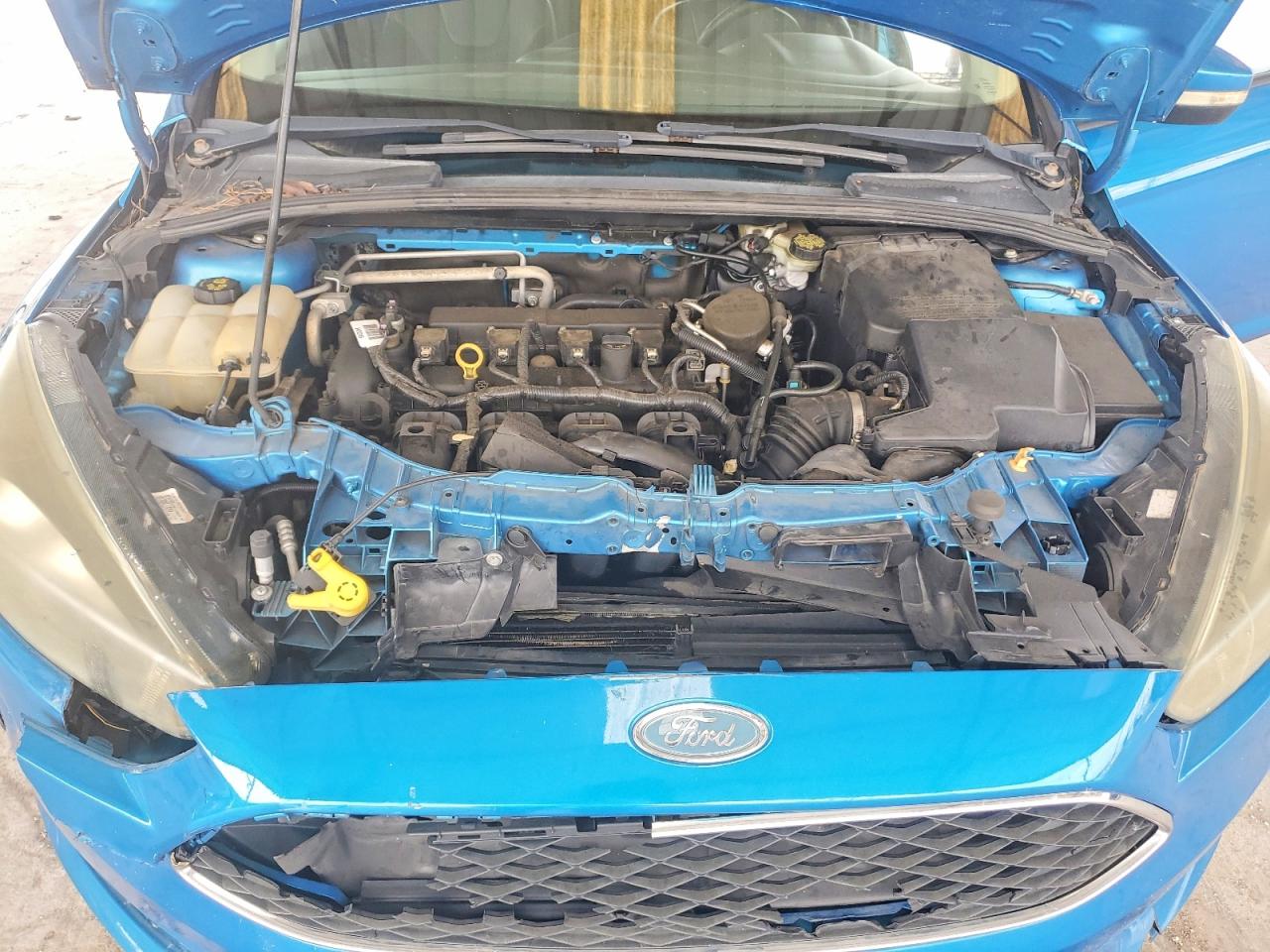 2015 Ford Focus Se Blue vin: 1FADP3F23FL247159
