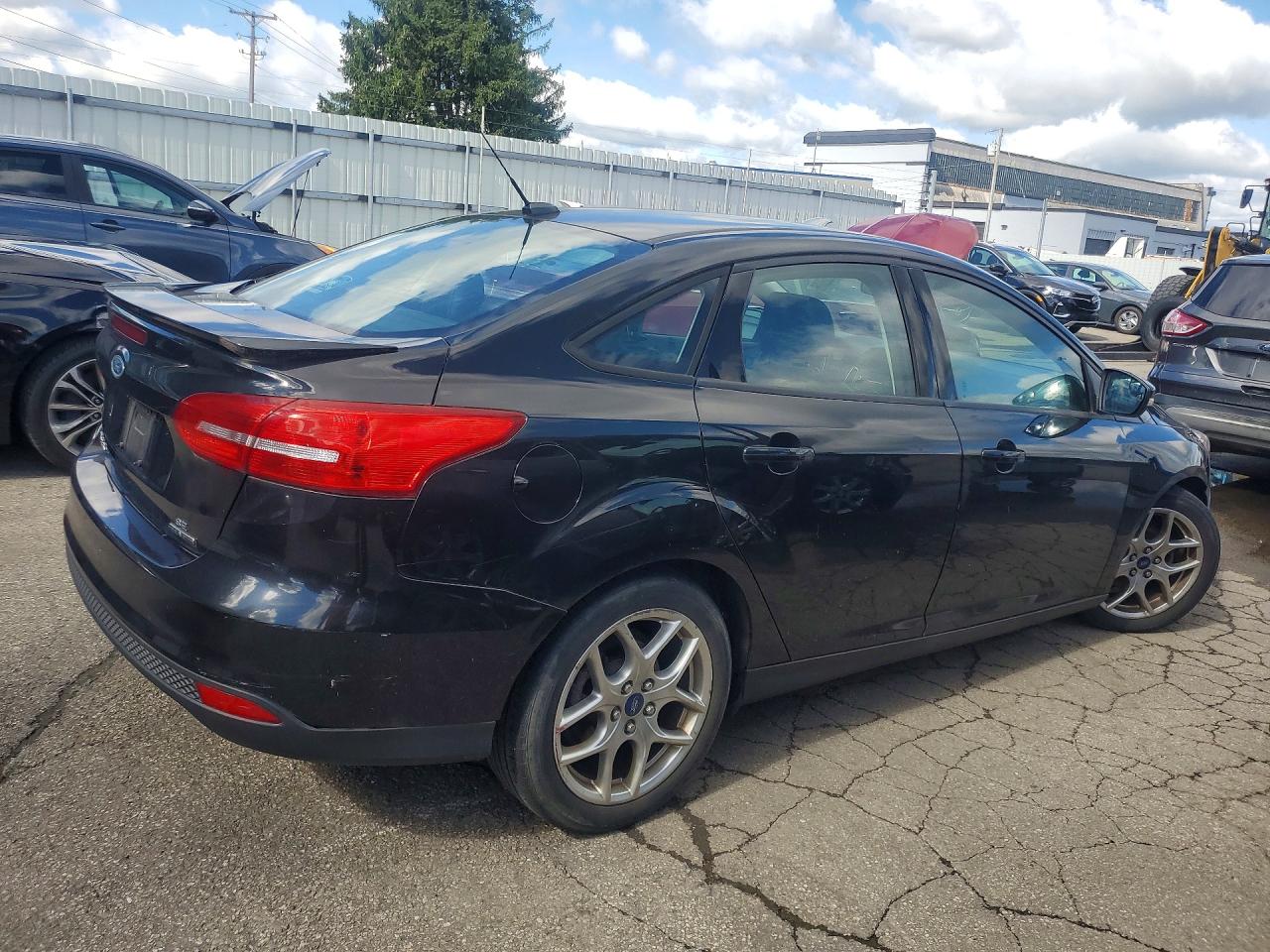2015 Ford Focus Se Black vin: 1FADP3F23FL270957