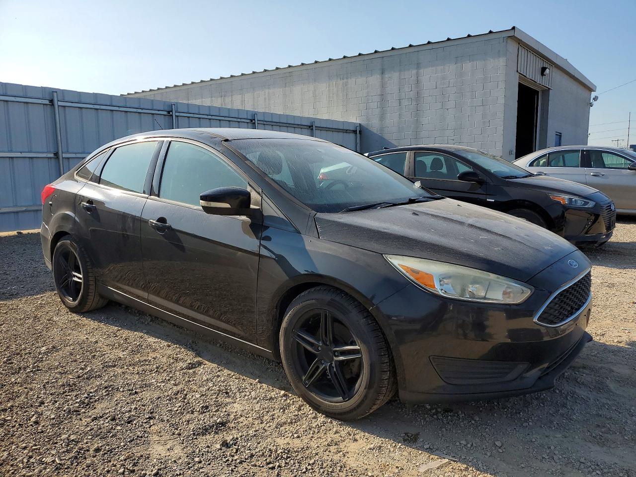 2015 Ford Focus Se Black vin: 1FADP3F23FL274023