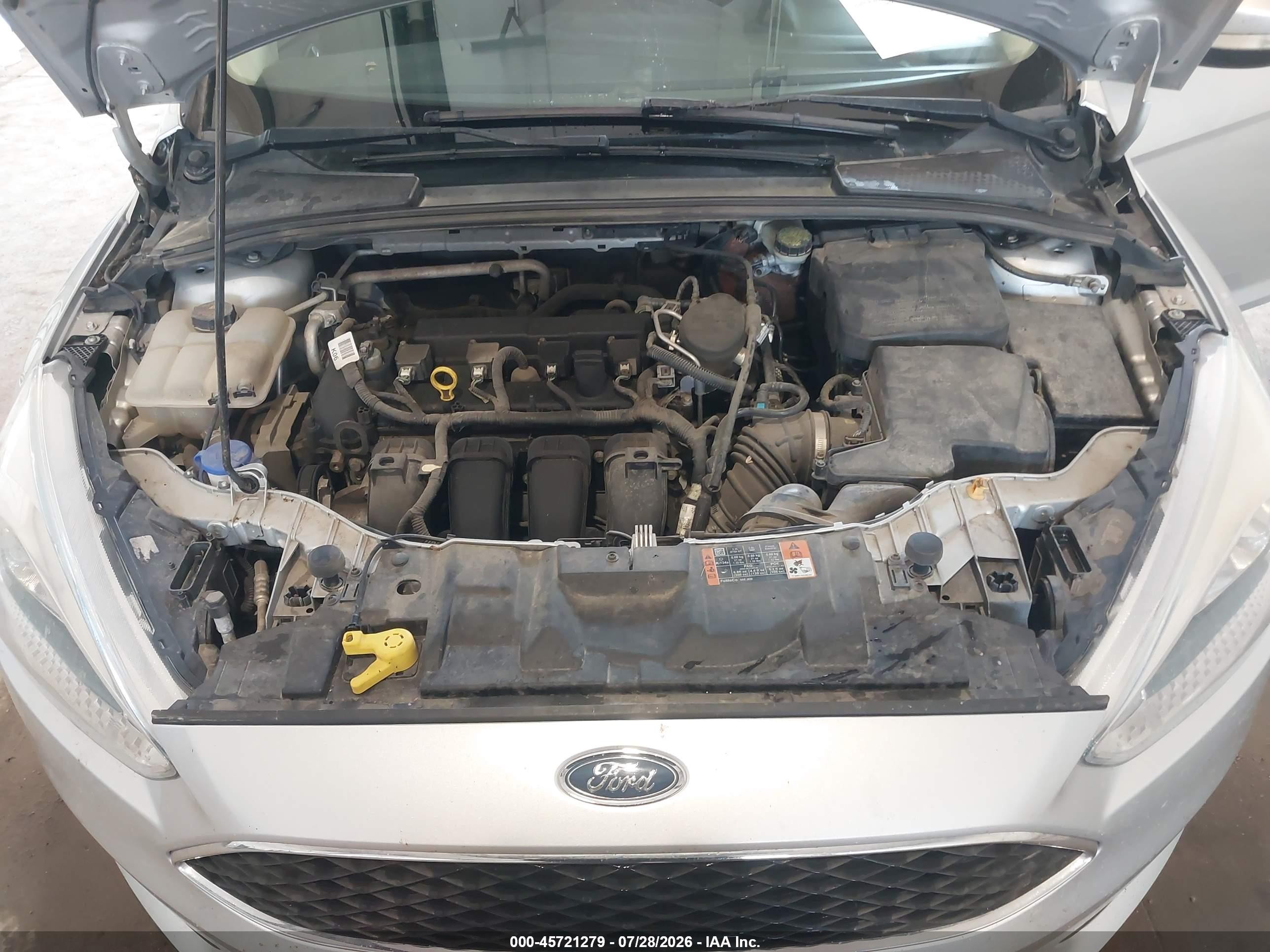 2015 Ford Focus Se Silver vin: 1FADP3F23FL281232