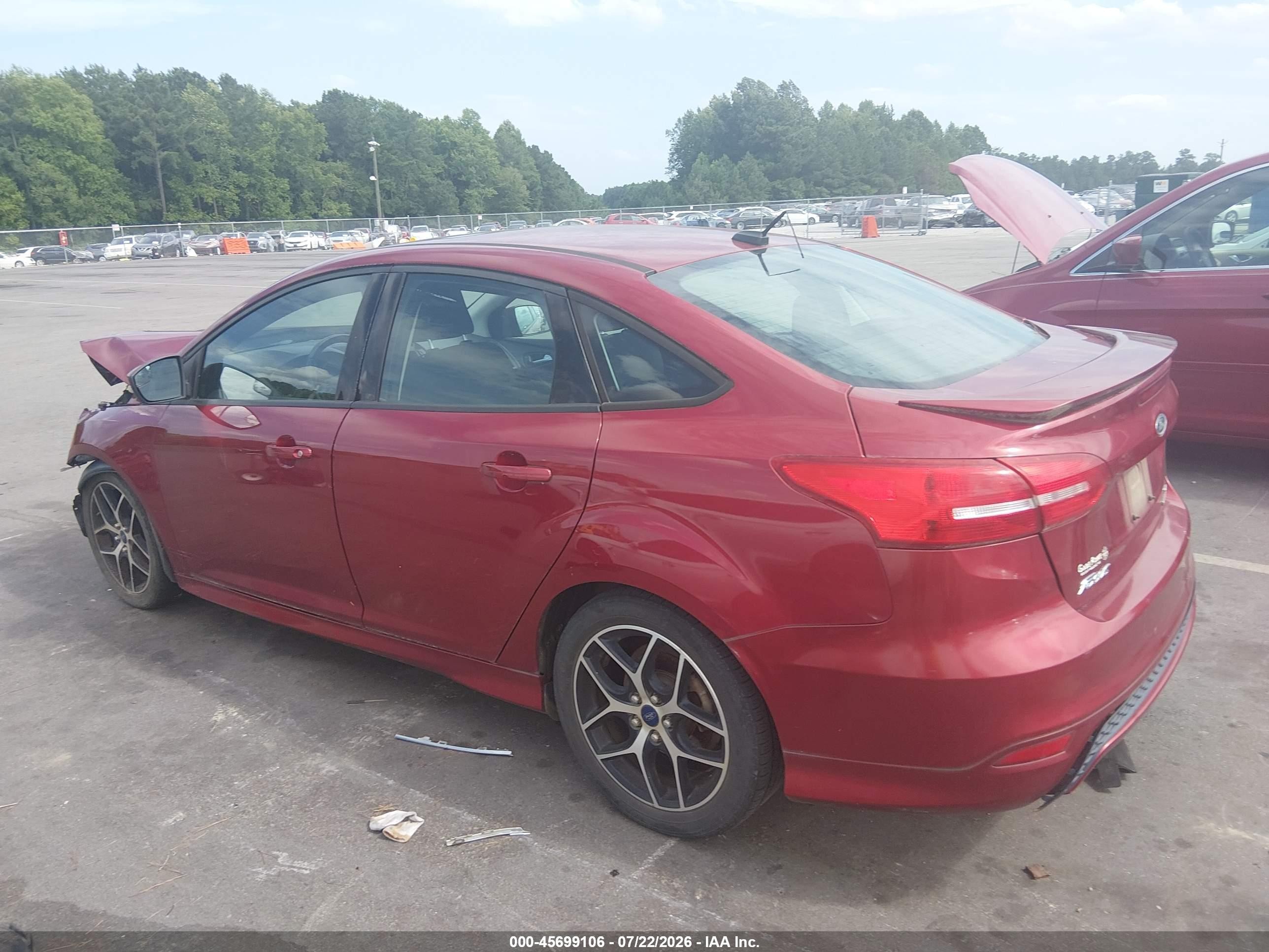 2015 Ford Focus Se Red vin: 1FADP3F23FL298791
