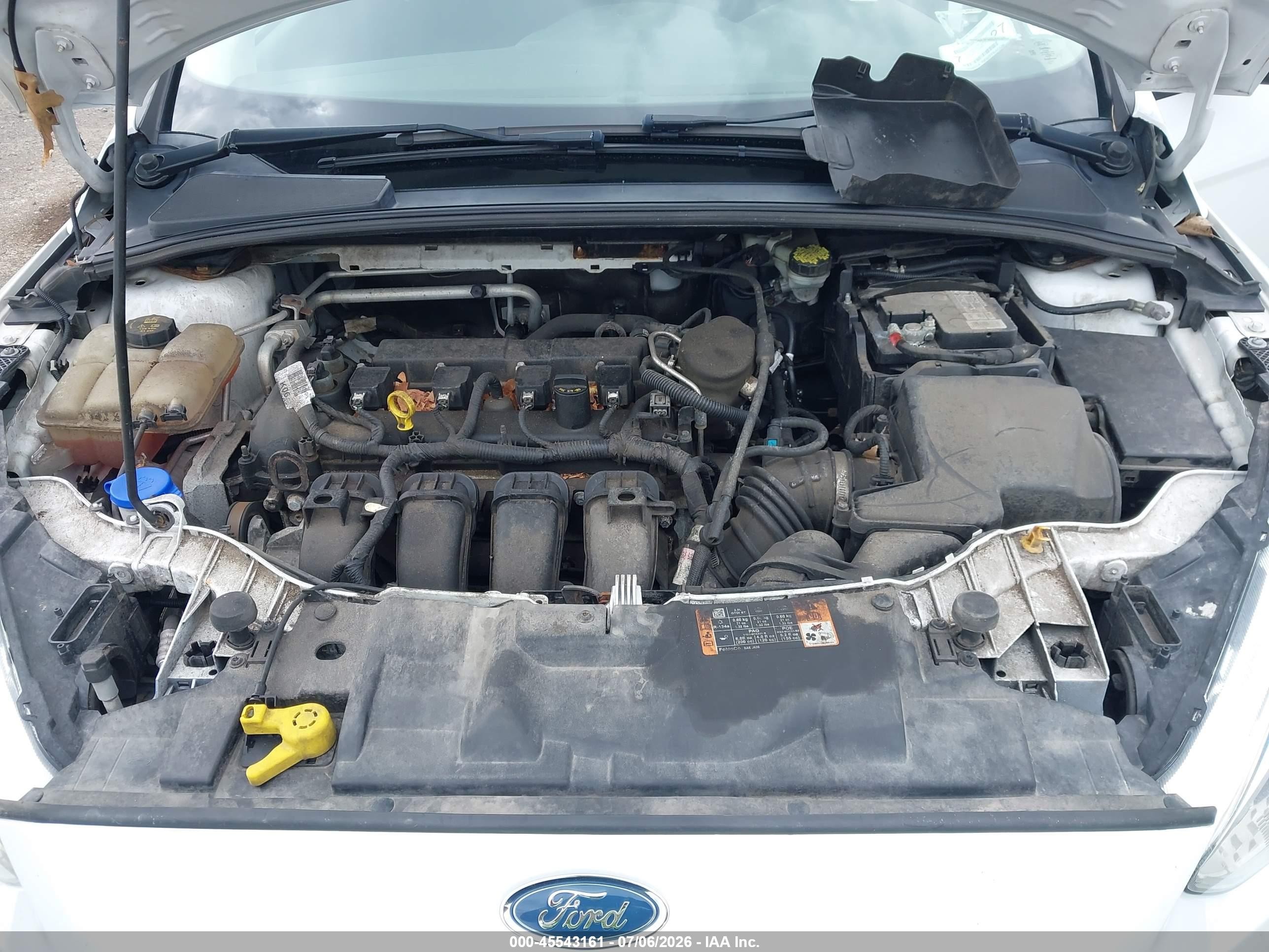 2015 Ford Focus Se White vin: 1FADP3F23FL301737