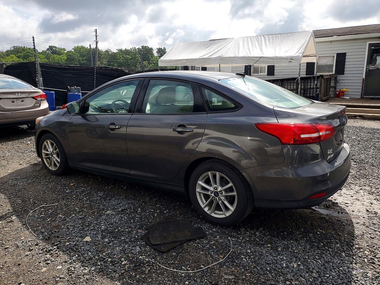 2015 Ford Focus Se Gray vin: 1FADP3F23FL317324