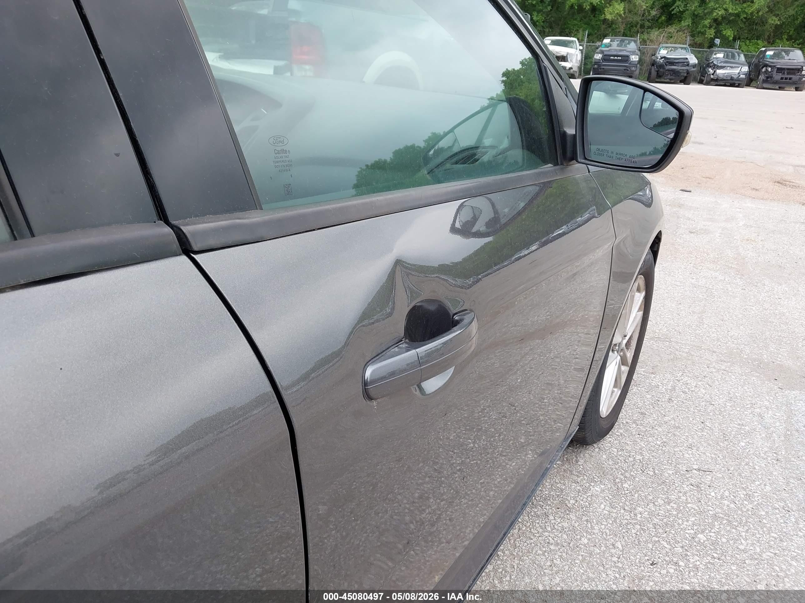 2015 Ford Focus Se Gray vin: 1FADP3F23FL327223
