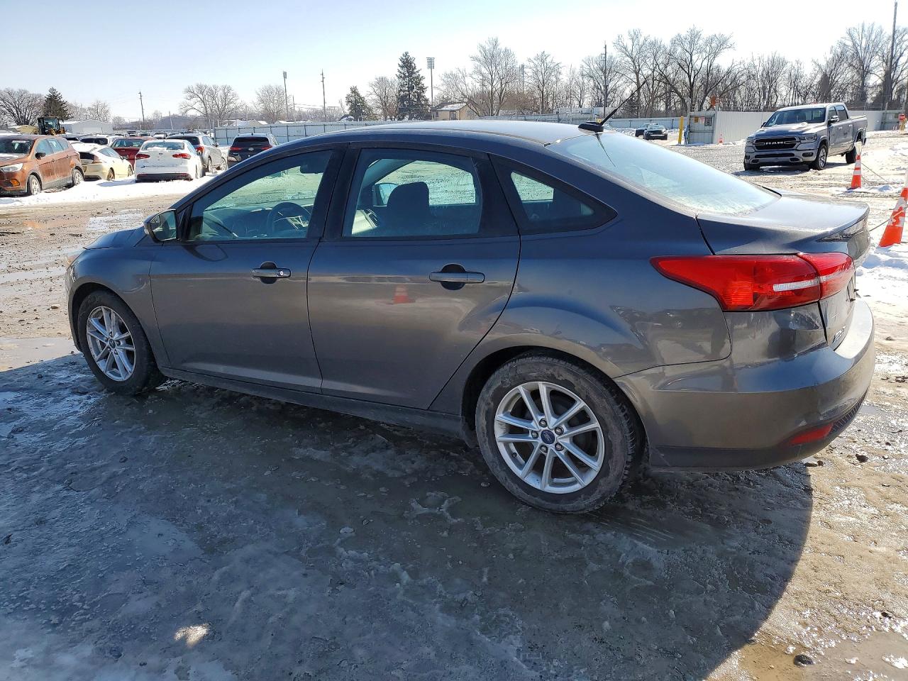 2015 Ford Focus Se Gray vin: 1FADP3F23FL346998