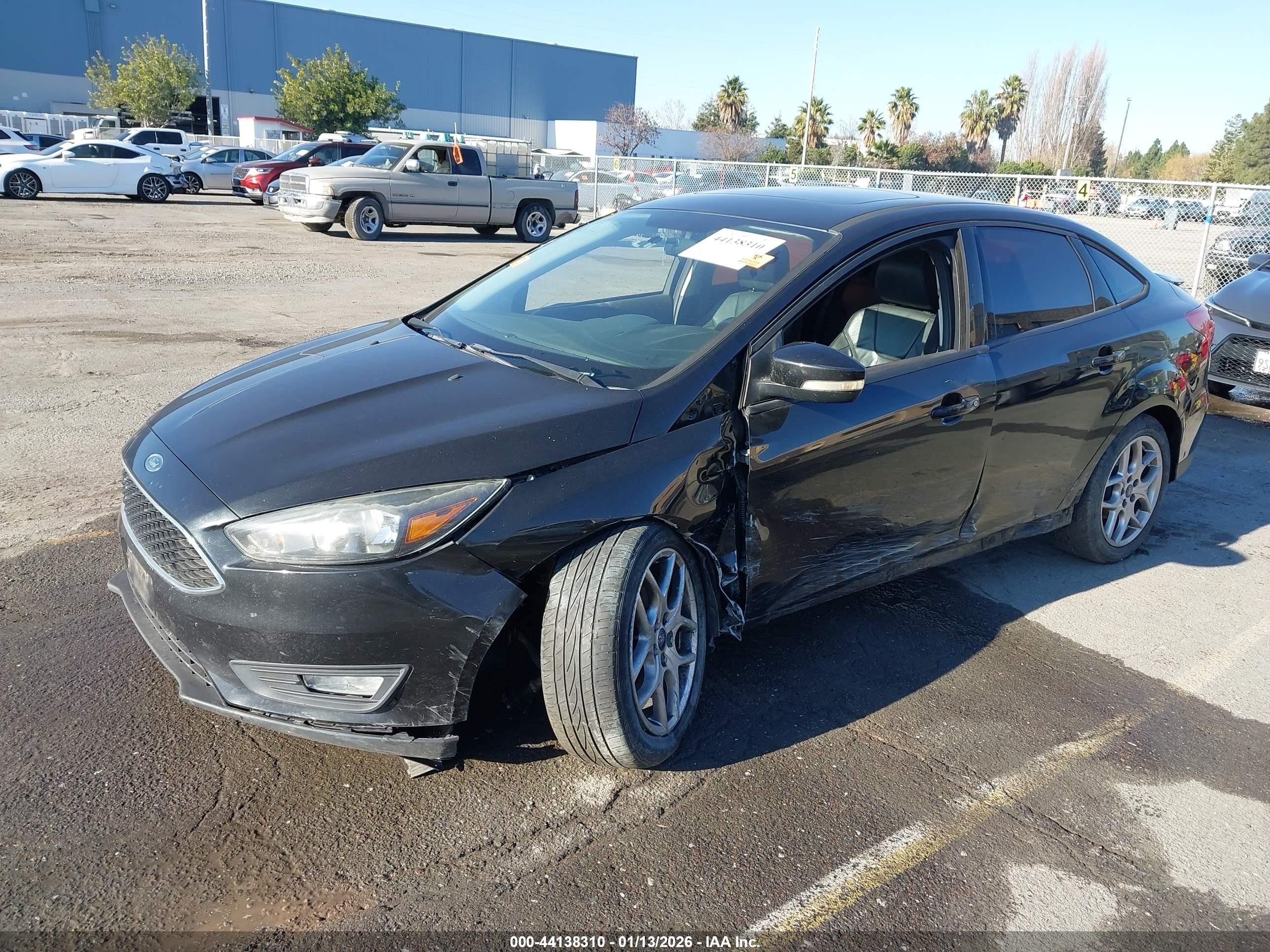 2015 Ford Focus Se Gray vin: 1FADP3F23FL380598