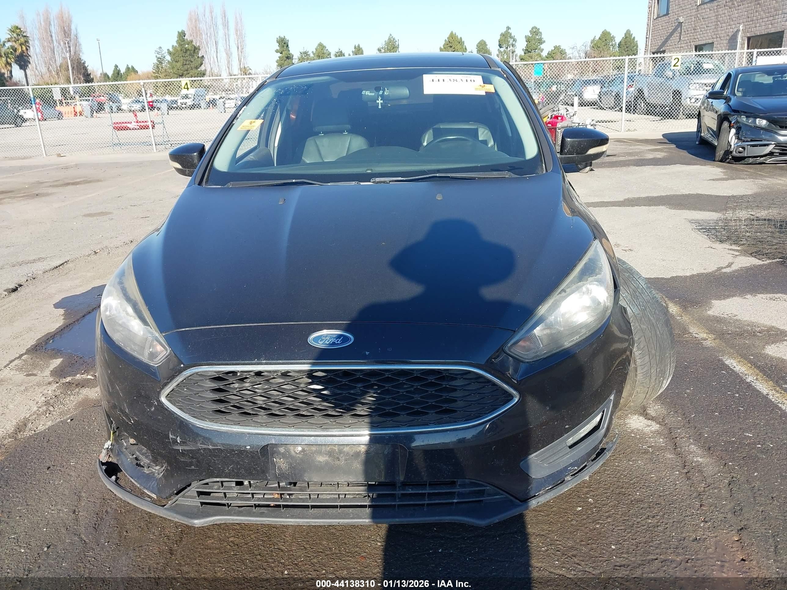 2015 Ford Focus Se Gray vin: 1FADP3F23FL380598
