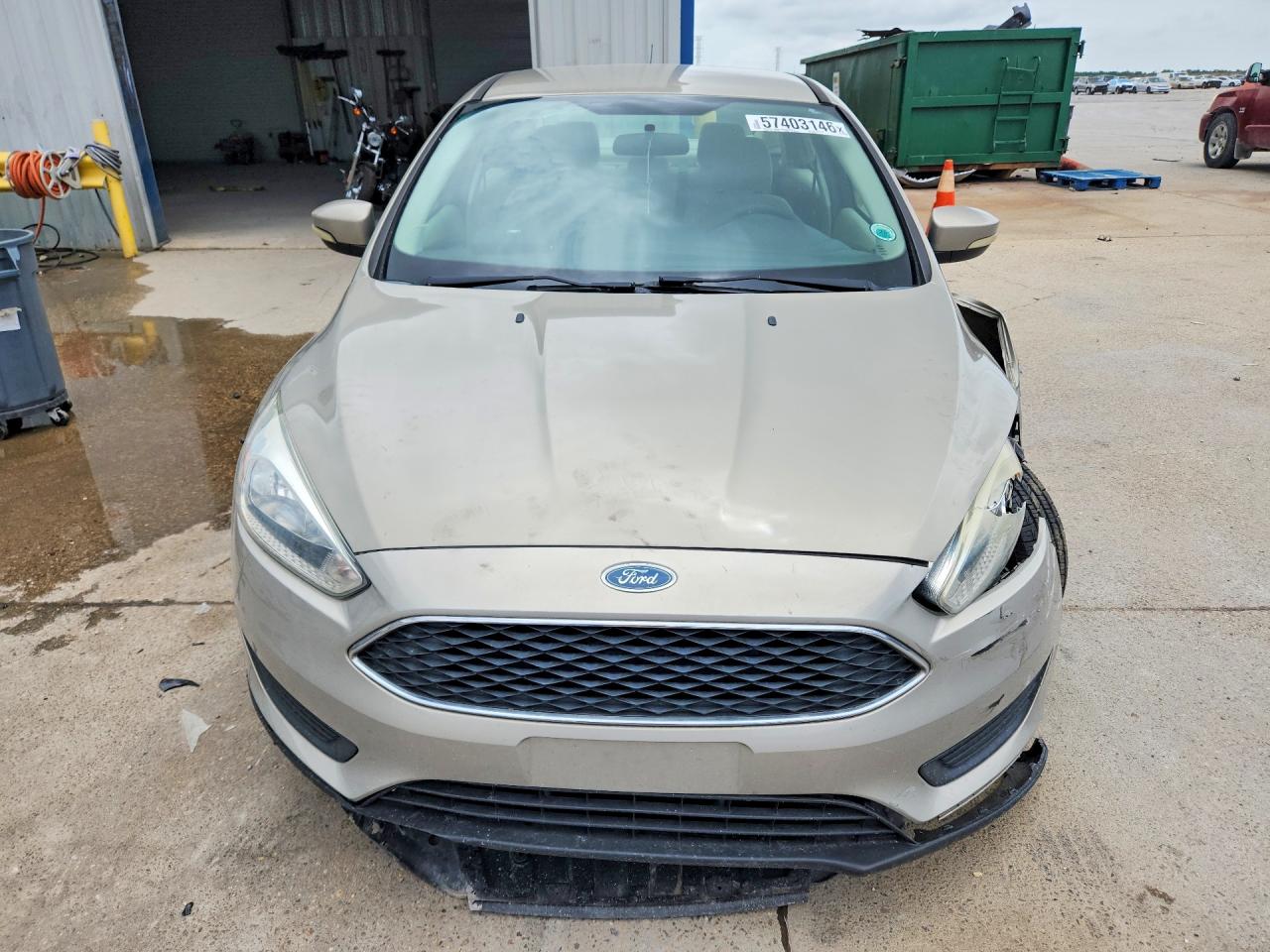 2016 Ford Focus Se Бежевый vin: 1FADP3F23GL261533
