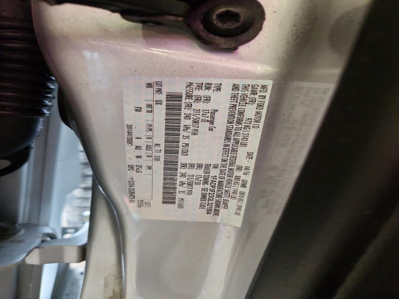2016 Ford Focus Se Silver vin: 1FADP3F23GL321004