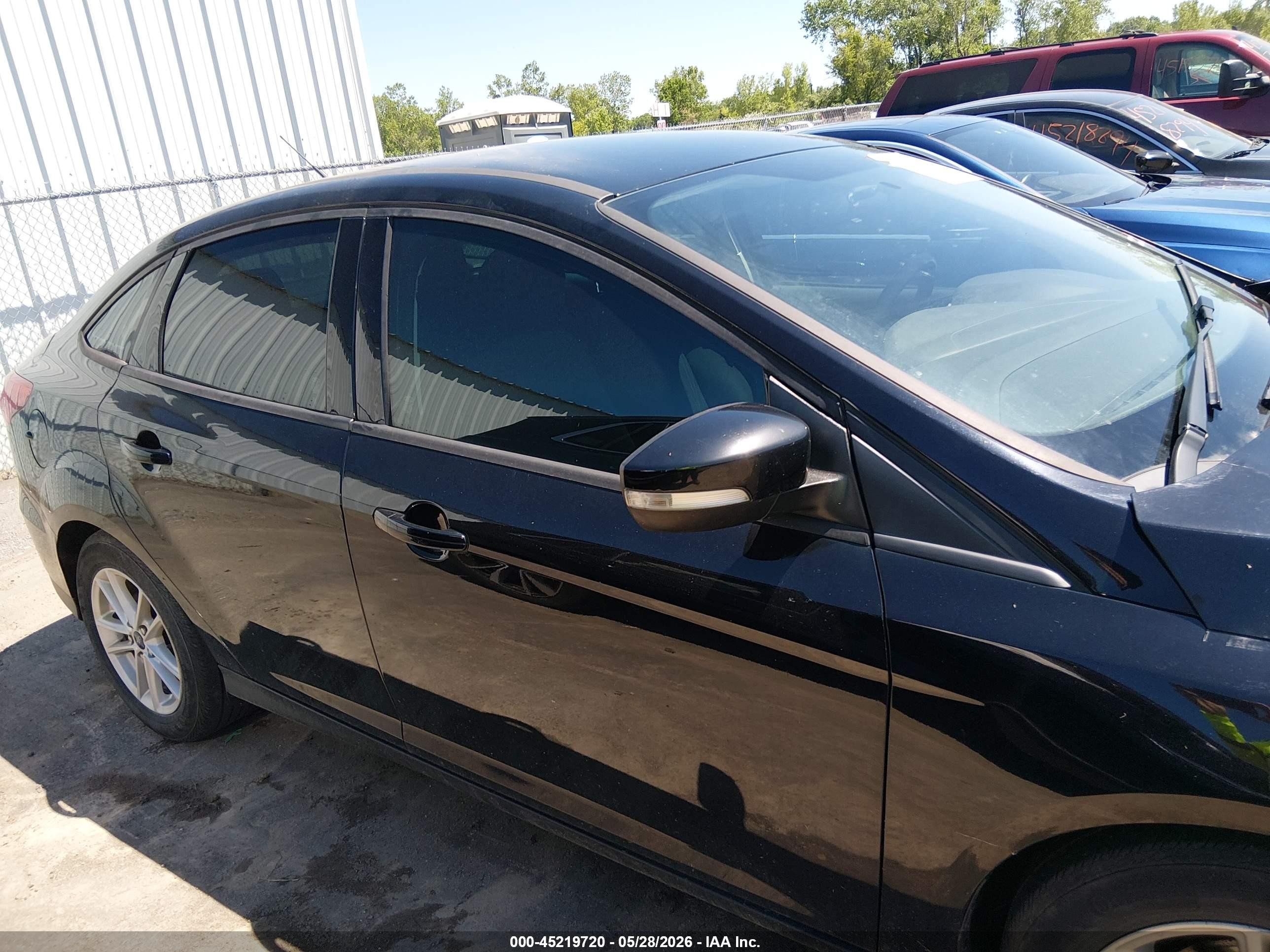 2017 Ford Focus Se Black vin: 1FADP3F23HL302731