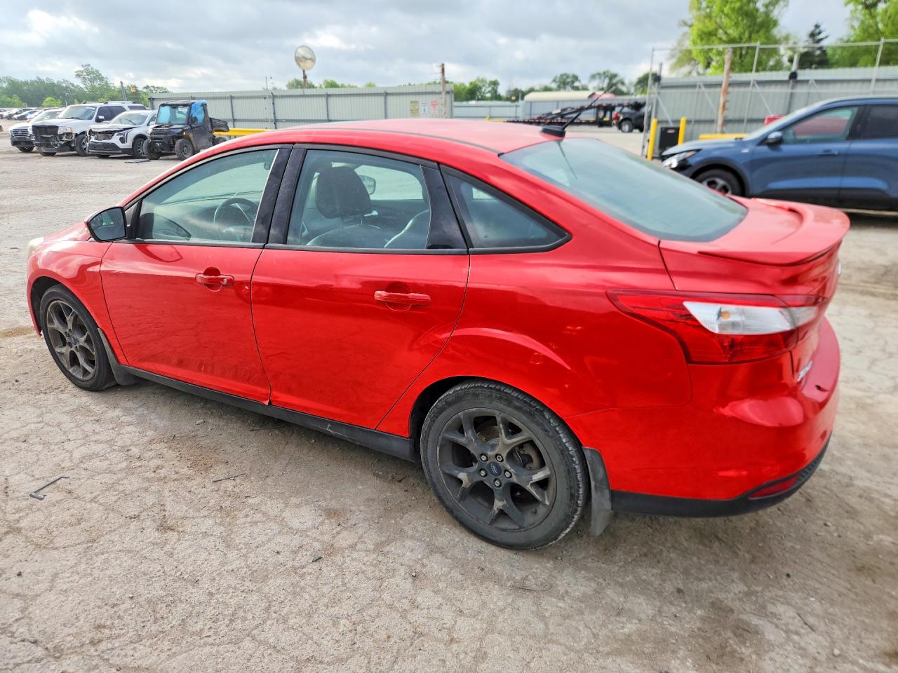 2013 Ford Focus Se Red vin: 1FADP3F24DL116061