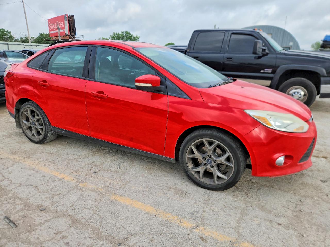 2013 Ford Focus Se Red vin: 1FADP3F24DL116061