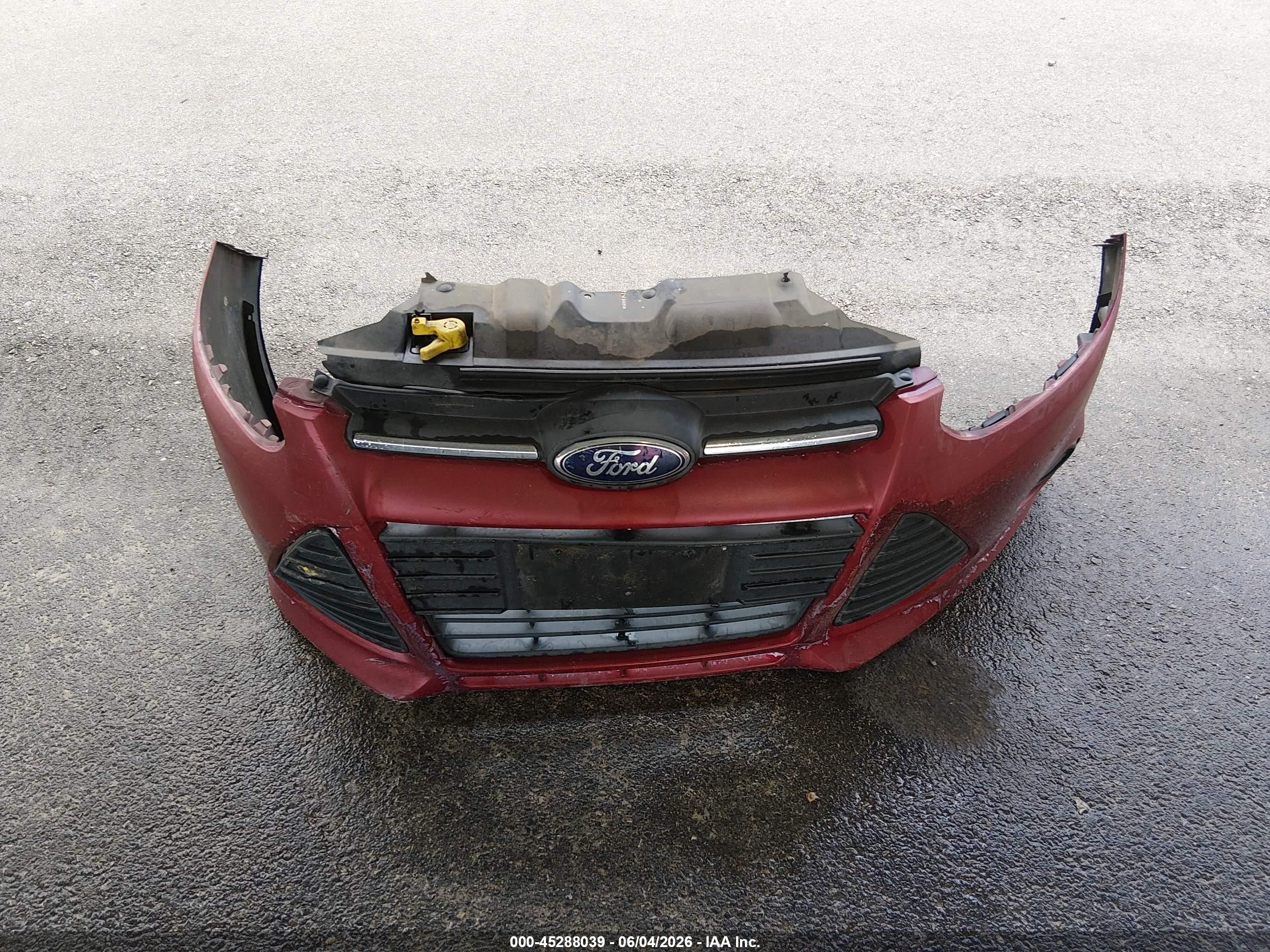 2013 Ford Focus Se Red vin: 1FADP3F24DL144166