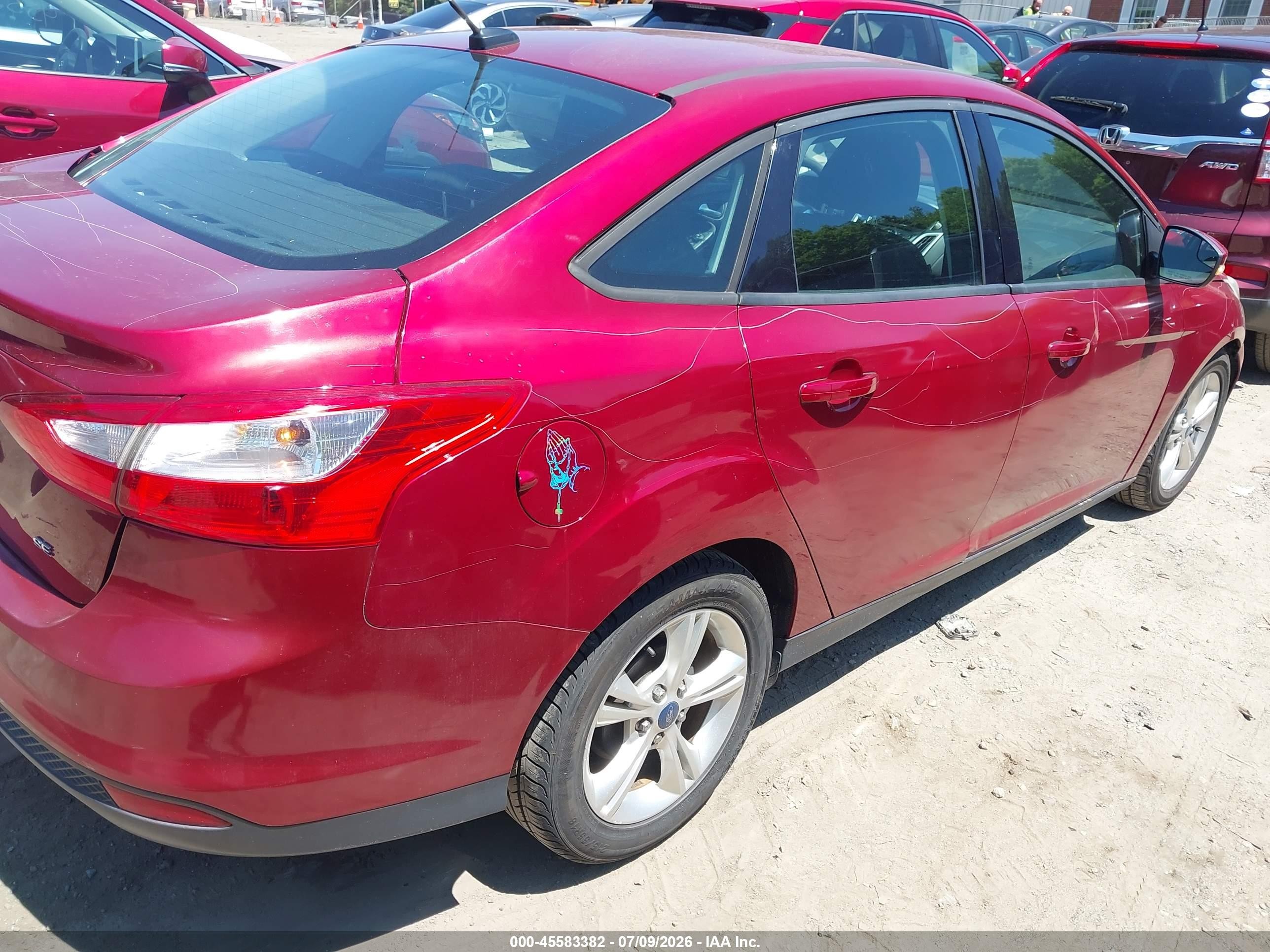 2013 Ford Focus Se Красный vin: 1FADP3F24DL173747