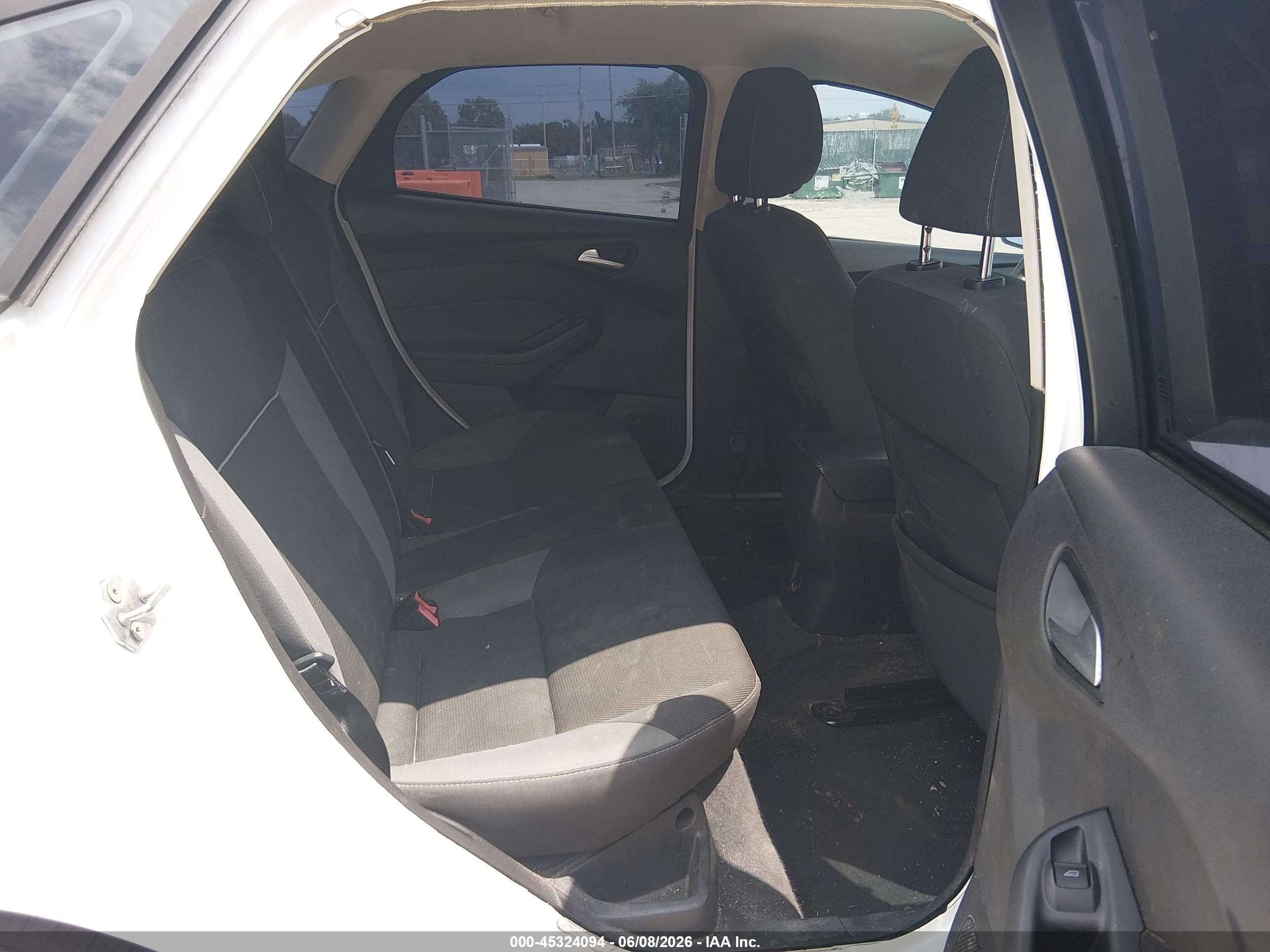 2013 Ford Focus Se Белый vin: 1FADP3F24DL200669