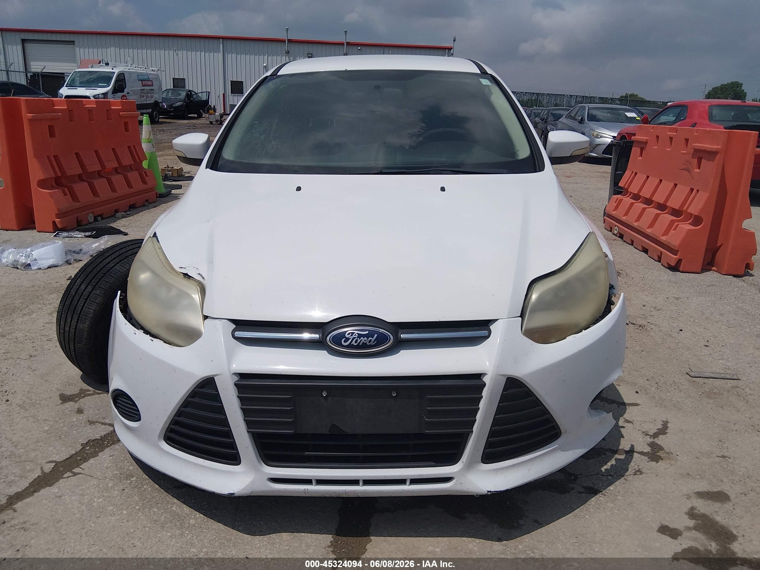 2013 Ford Focus Se Белый vin: 1FADP3F24DL200669