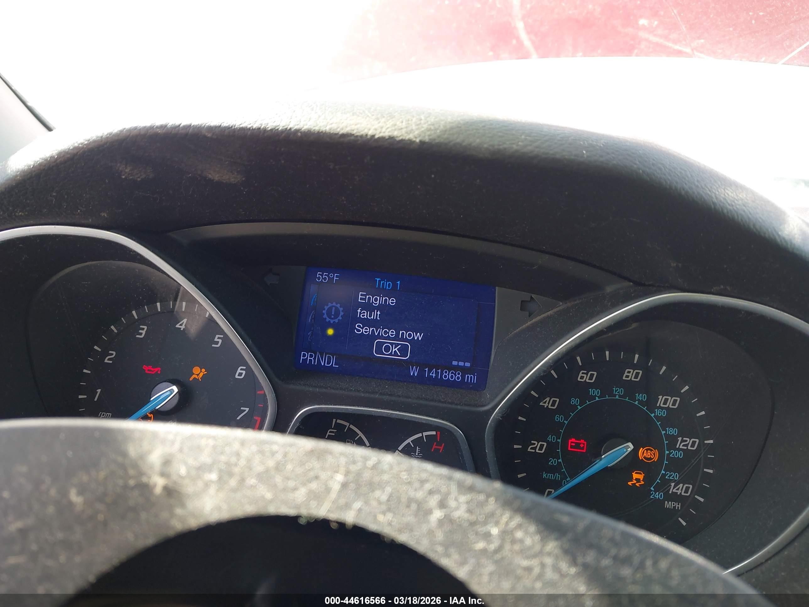 2013 Ford Focus Se Коричневый vin: 1FADP3F24DL204110