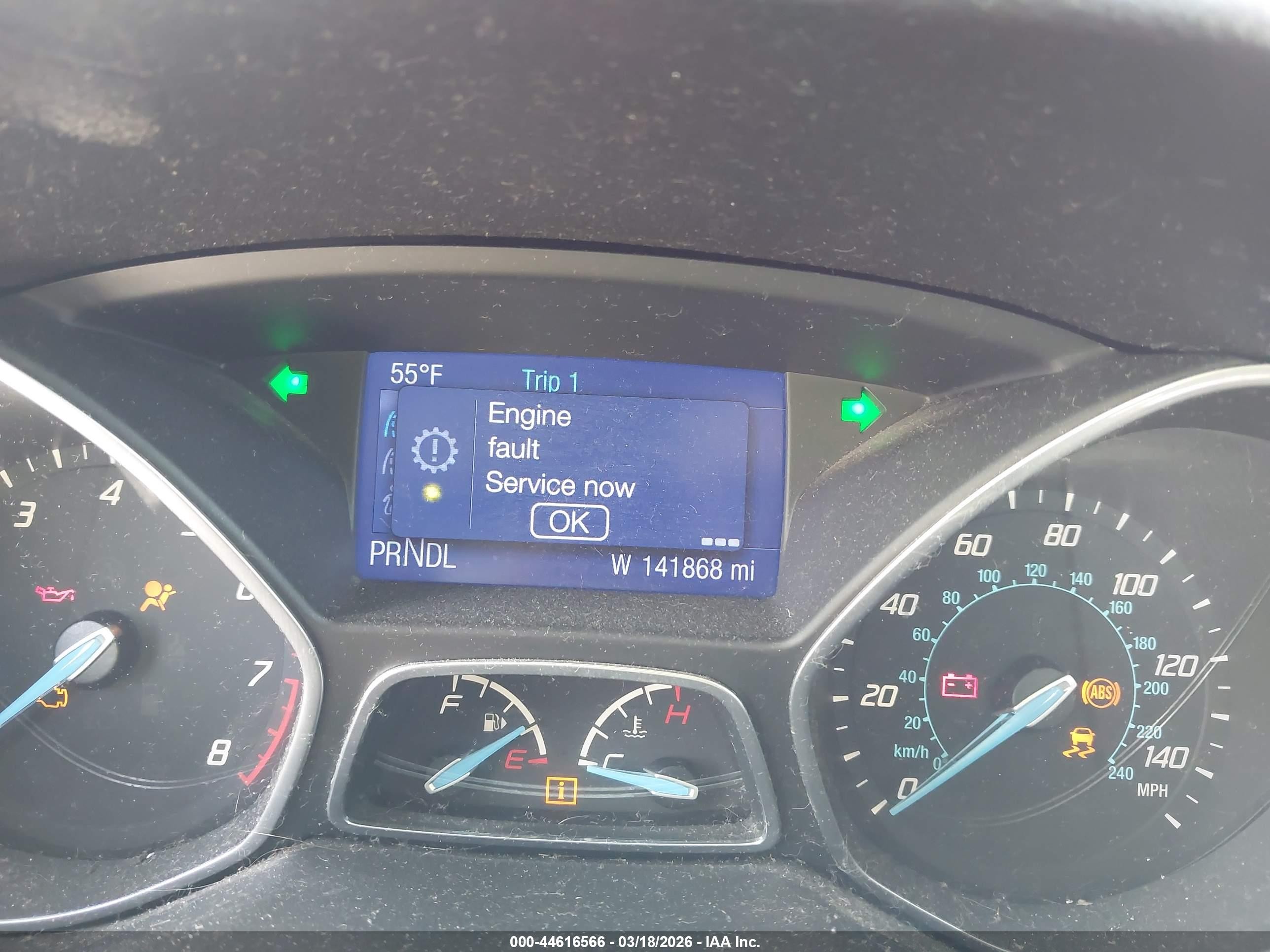 2013 Ford Focus Se Коричневый vin: 1FADP3F24DL204110