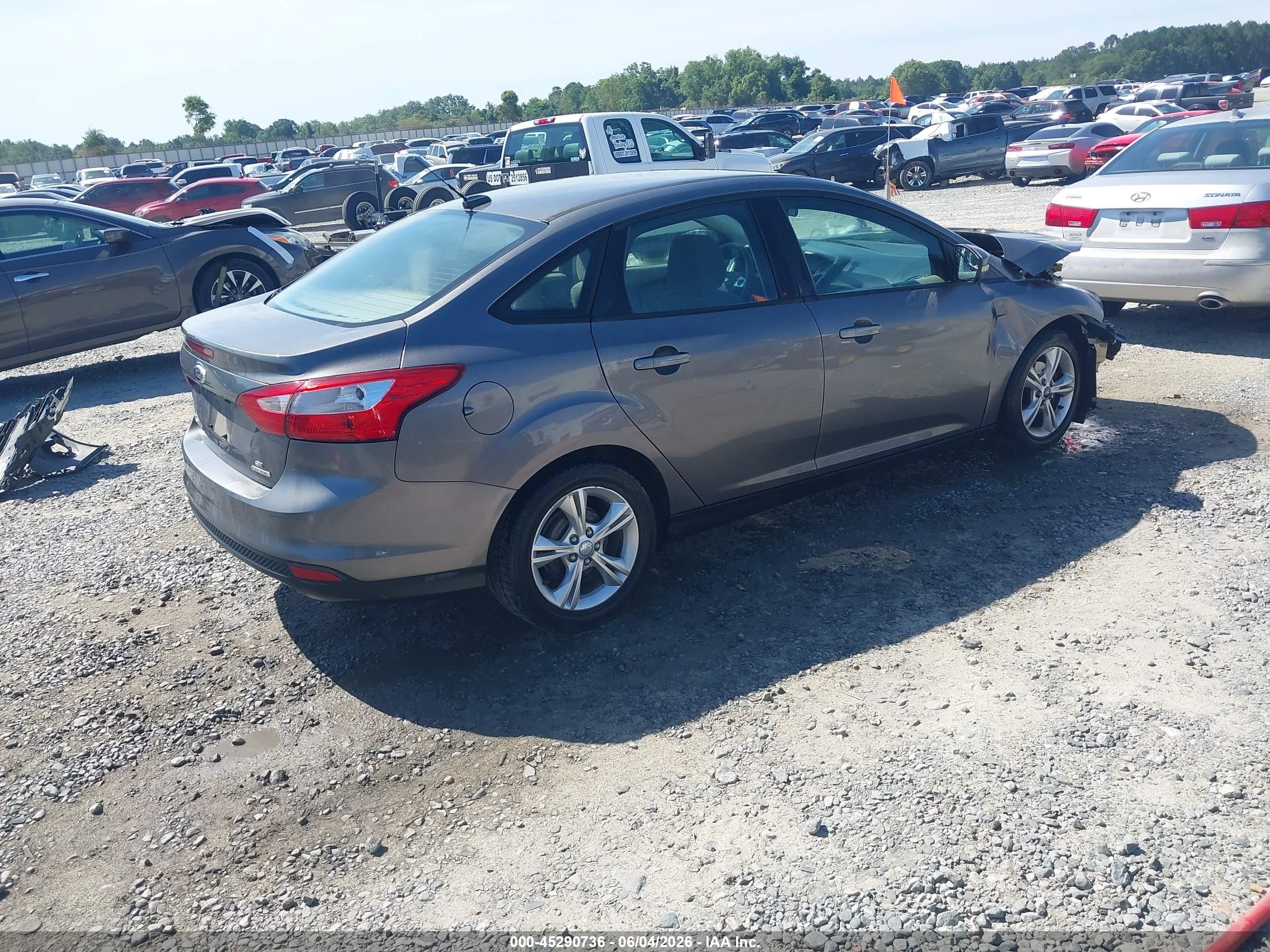 2013 Ford Focus Se Gray vin: 1FADP3F24DL217570