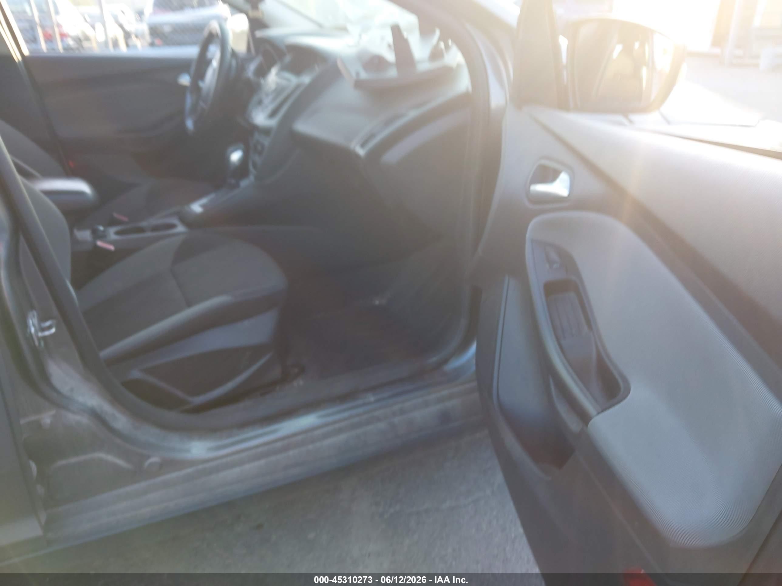 2013 Ford Focus Se Серый vin: 1FADP3F24DL249869