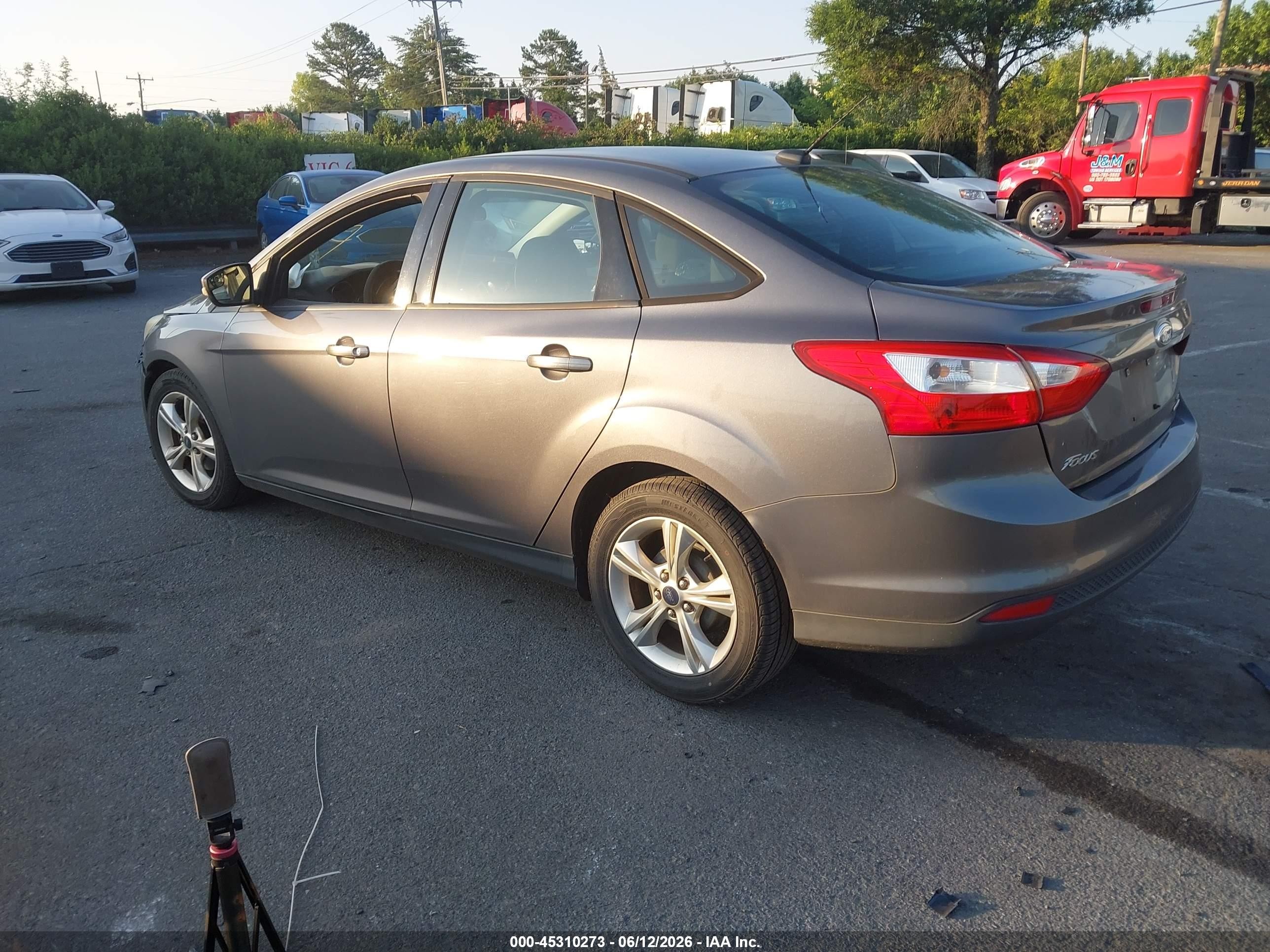 2013 Ford Focus Se Серый vin: 1FADP3F24DL249869