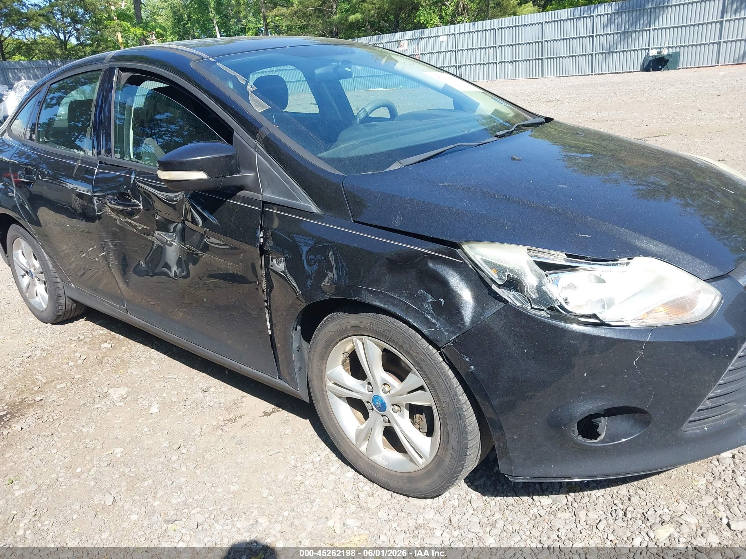 2013 Ford Focus Se Black vin: 1FADP3F24DL258183