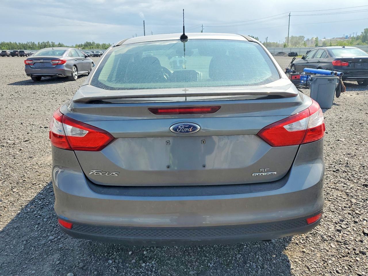 2013 Ford Focus Se Gray vin: 1FADP3F24DL268759
