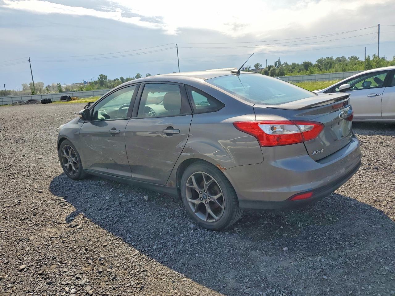 2013 Ford Focus Se Gray vin: 1FADP3F24DL268759