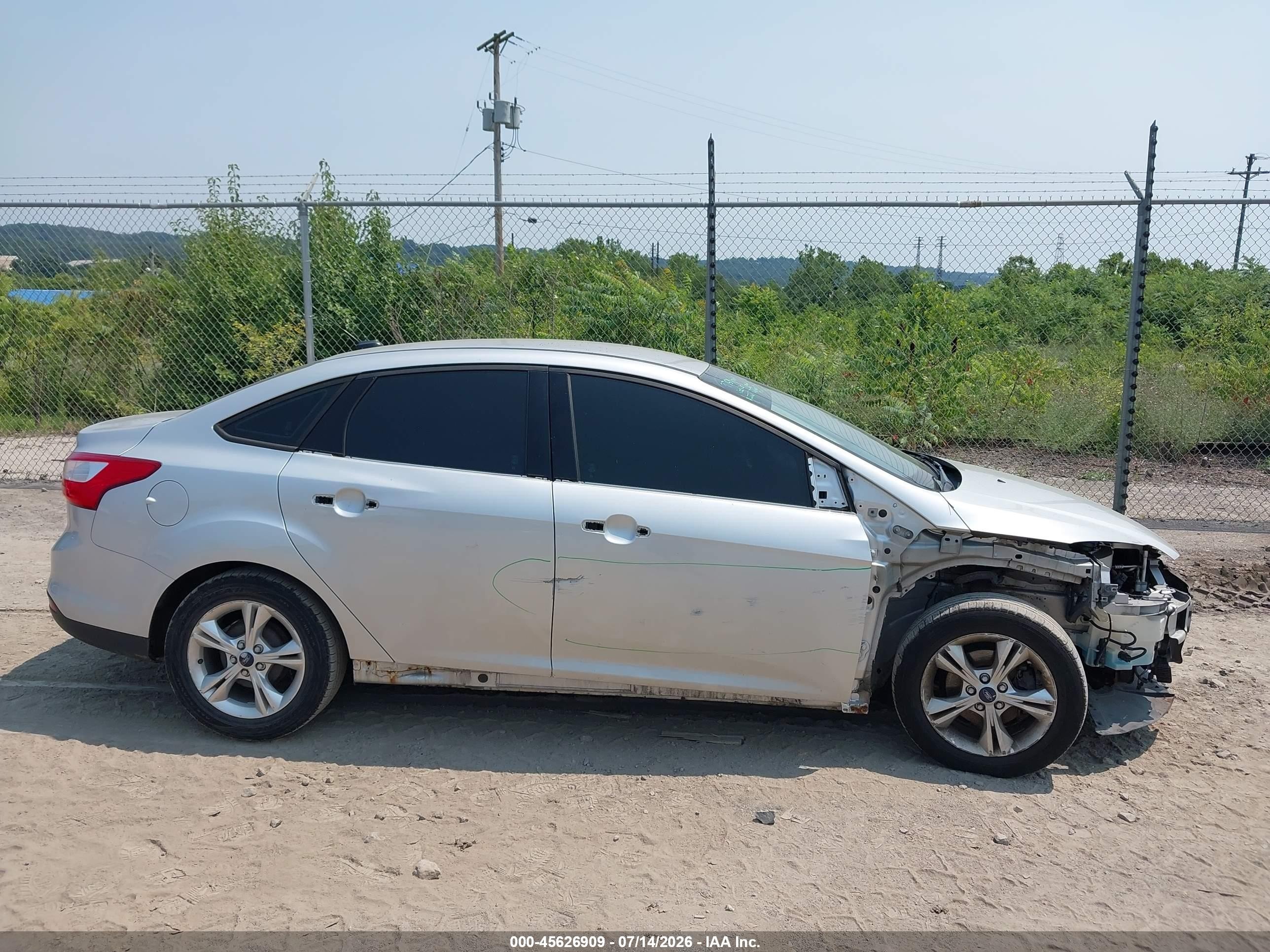 2013 Ford Focus Se Silver vin: 1FADP3F24DL295072