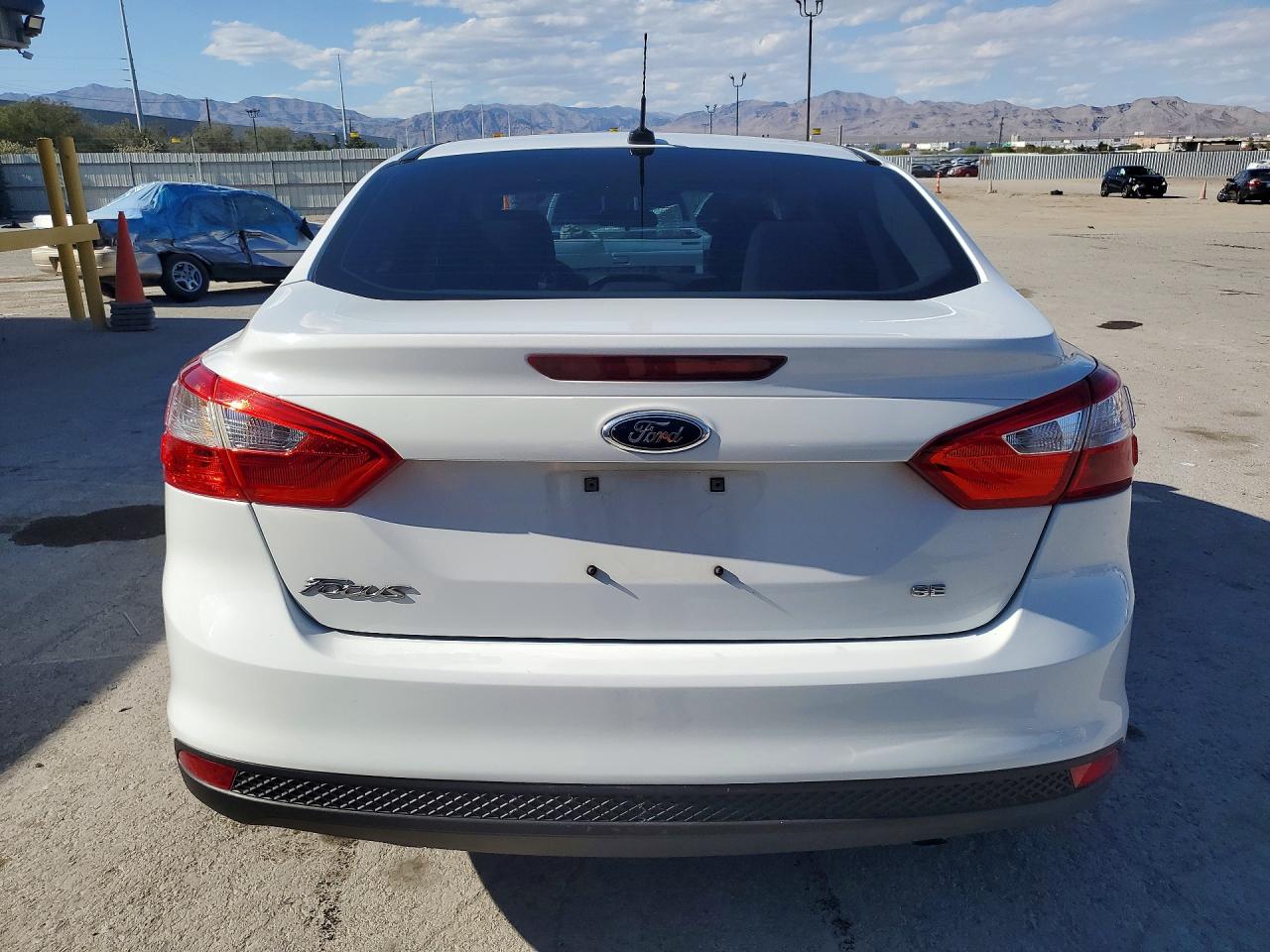 2013 Ford Focus Se White vin: 1FADP3F24DL296724