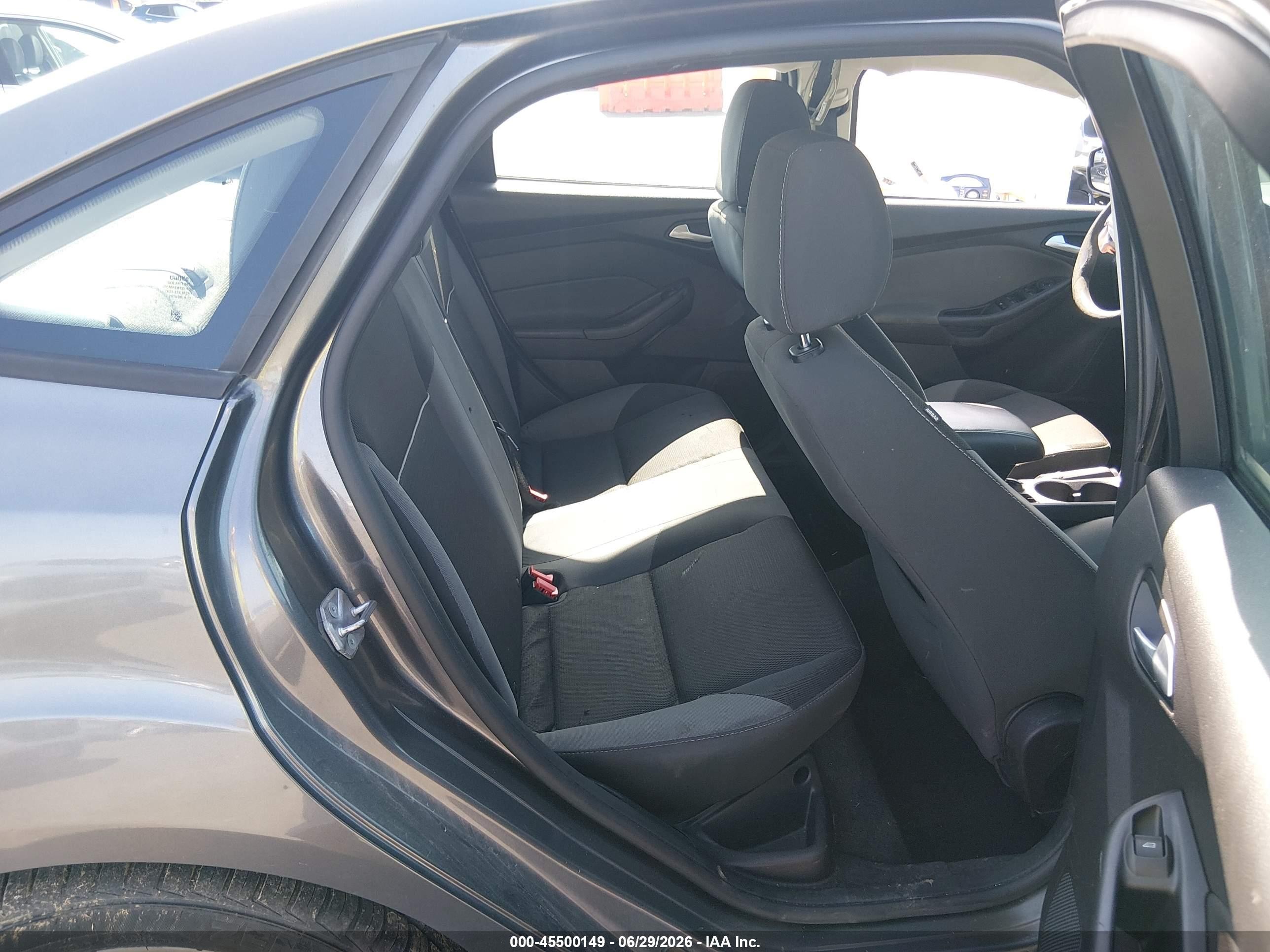 2013 Ford Focus Se Серый vin: 1FADP3F24DL334470