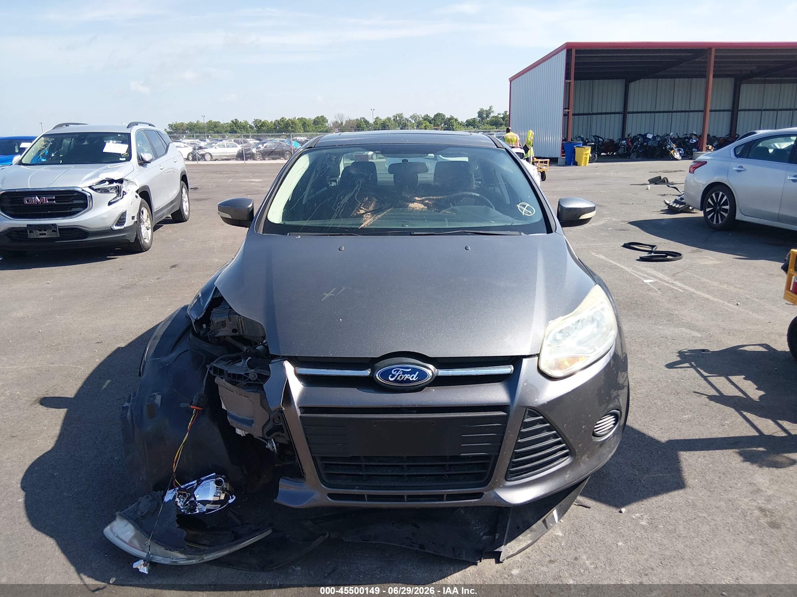 2013 Ford Focus Se Серый vin: 1FADP3F24DL334470