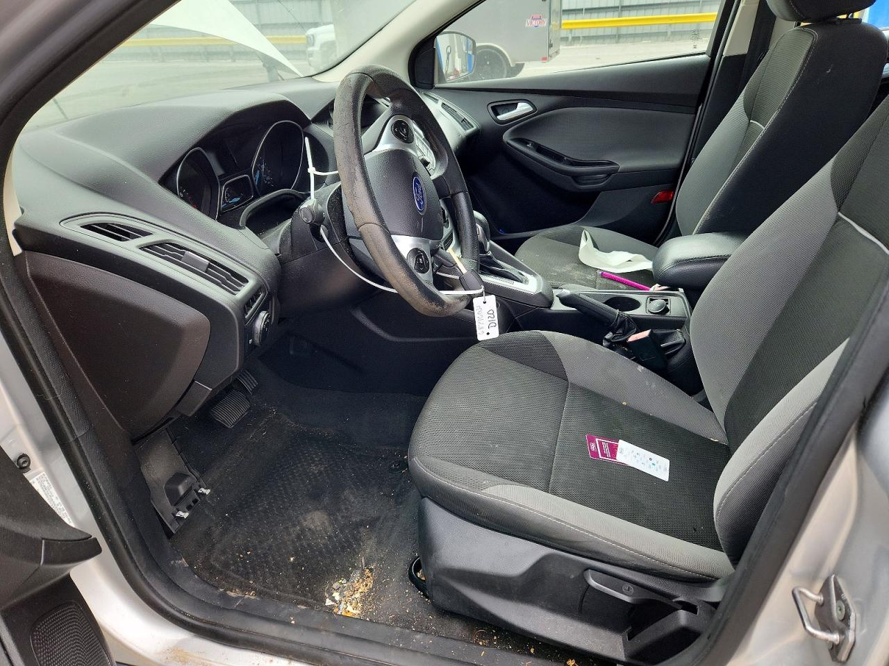 2013 Ford Focus Se Silver vin: 1FADP3F24DL337482