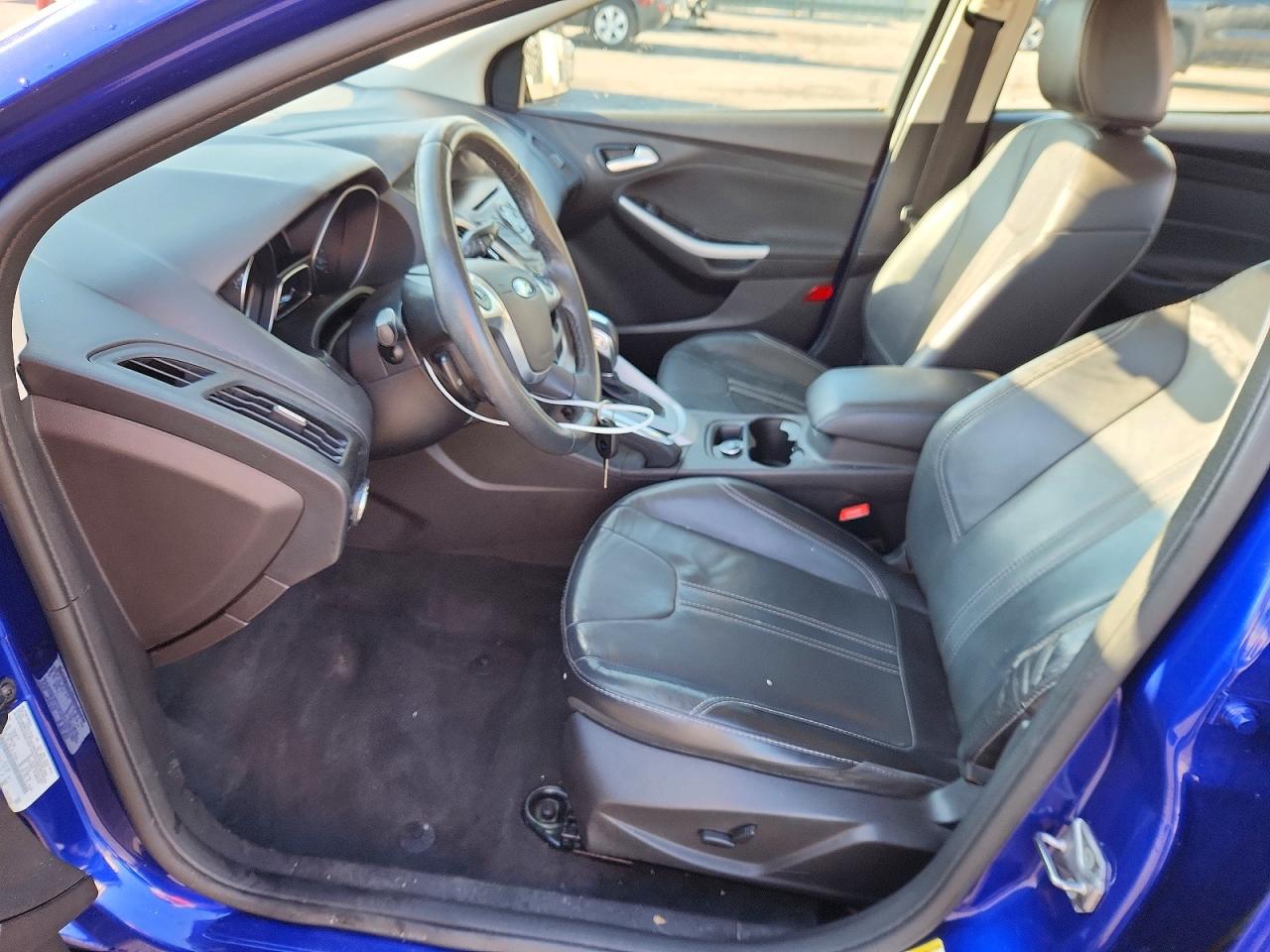 2013 Ford Focus Se Blue vin: 1FADP3F24DL345307