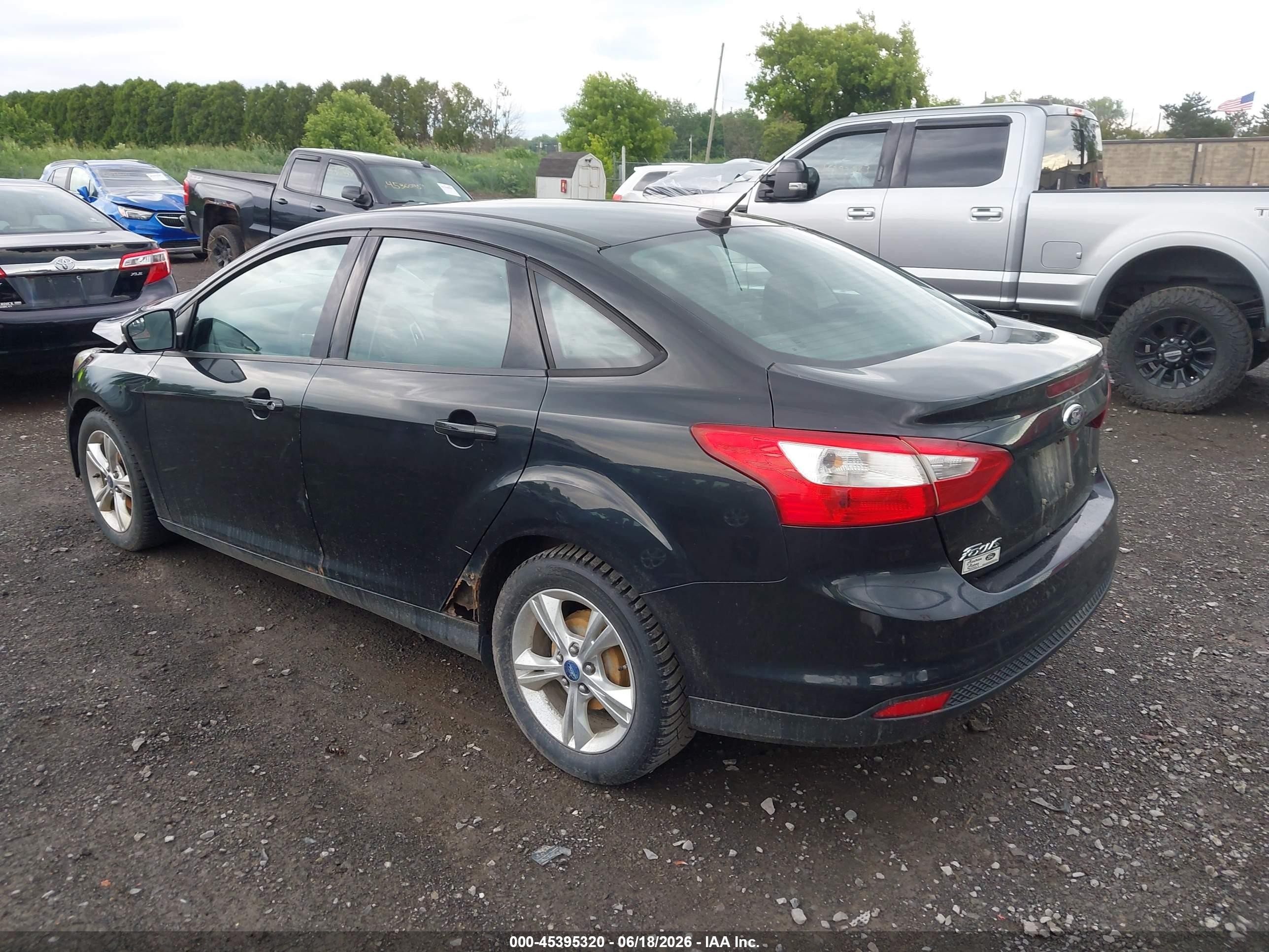 2013 Ford Focus Se Black vin: 1FADP3F24DL358669