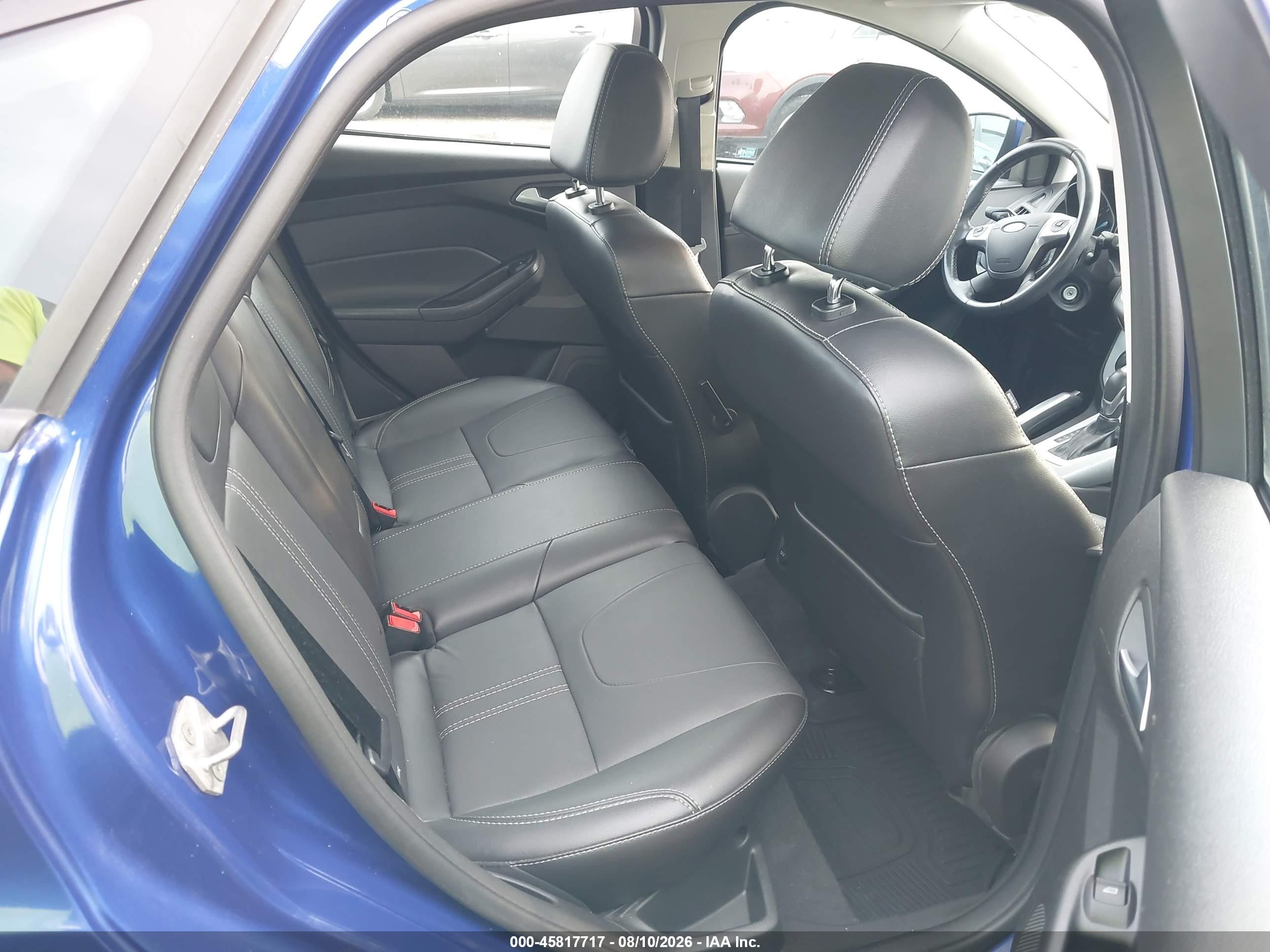 2013 Ford Focus Se Blue vin: 1FADP3F24DL380641