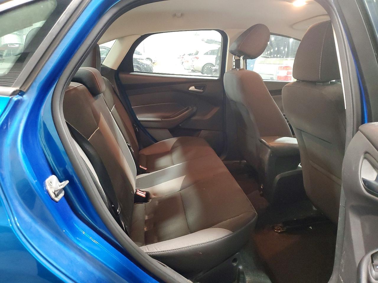 2014 Ford Focus Se Blue vin: 1FADP3F24EL112562