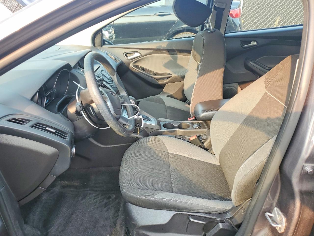 2014 Ford Focus Se Gray vin: 1FADP3F24EL117132