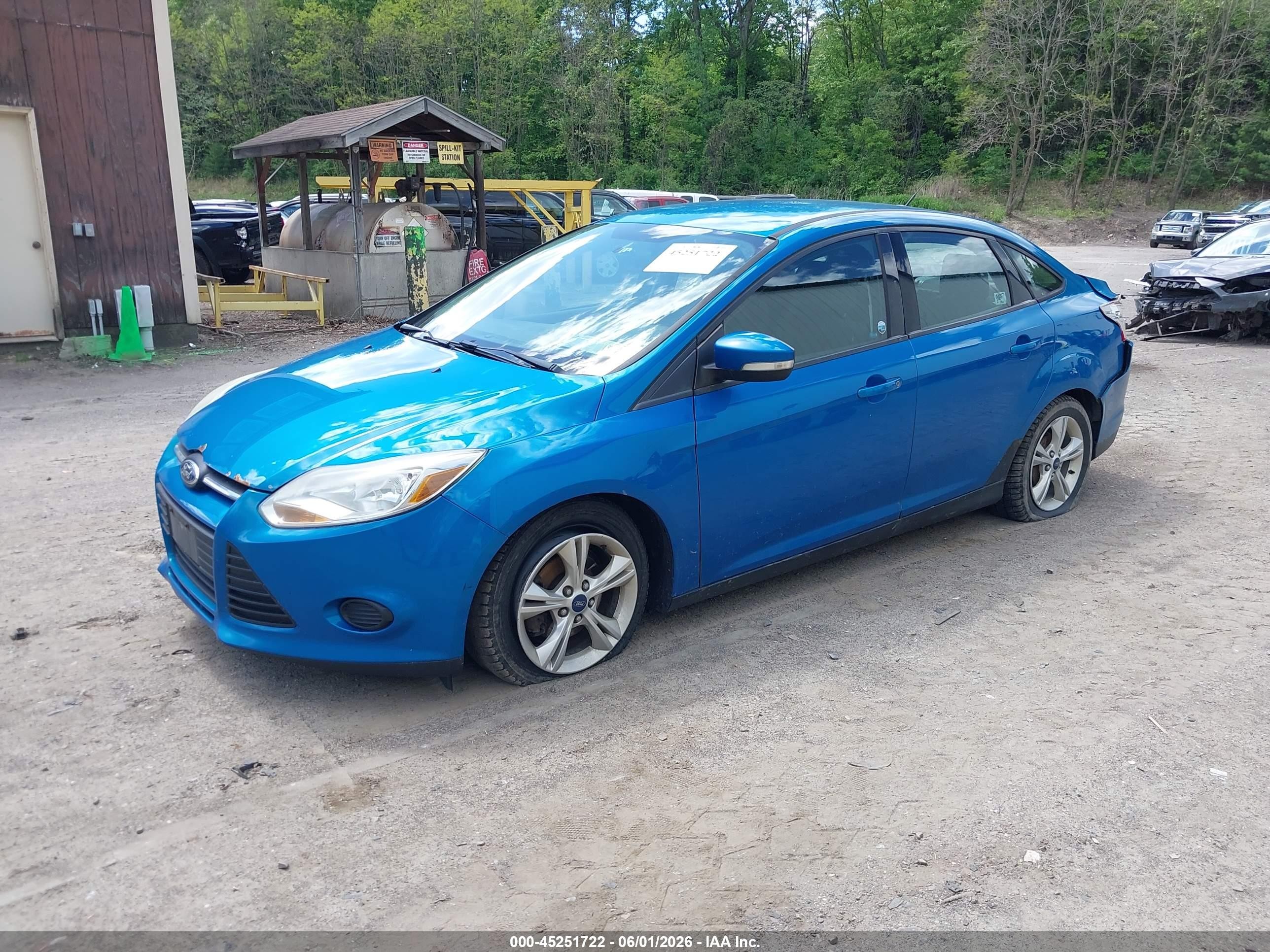 2014 Ford Focus Se Blue vin: 1FADP3F24EL125375