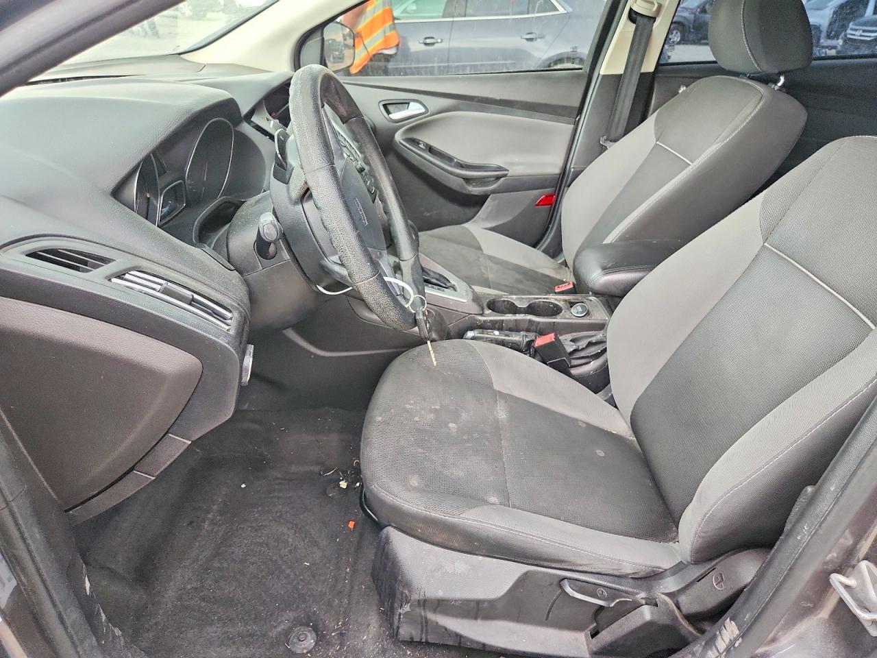 2014 Ford Focus Se Charcoal vin: 1FADP3F24EL144427