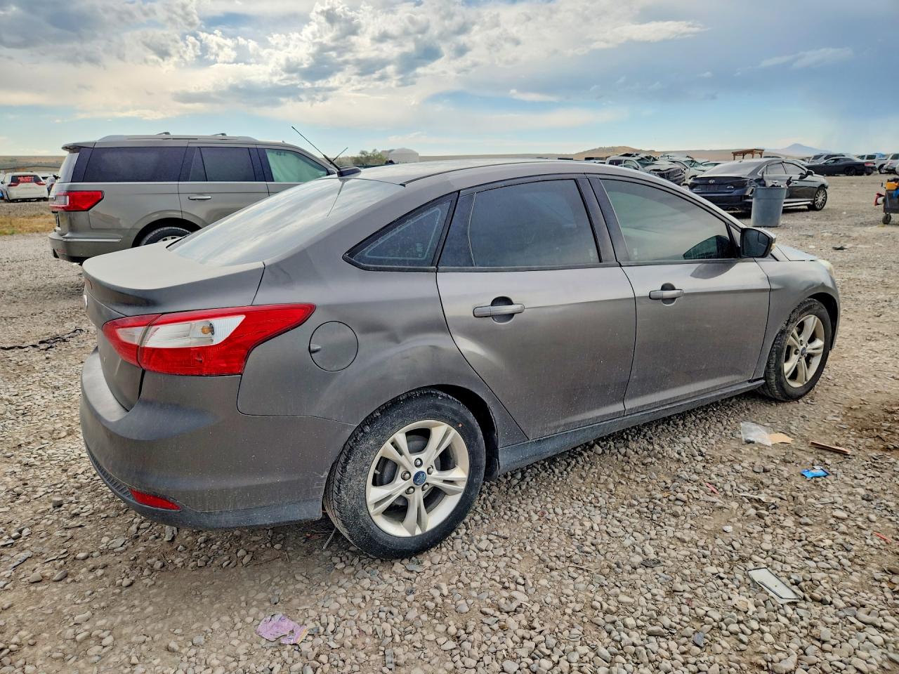 2014 Ford Focus Se Charcoal vin: 1FADP3F24EL144427