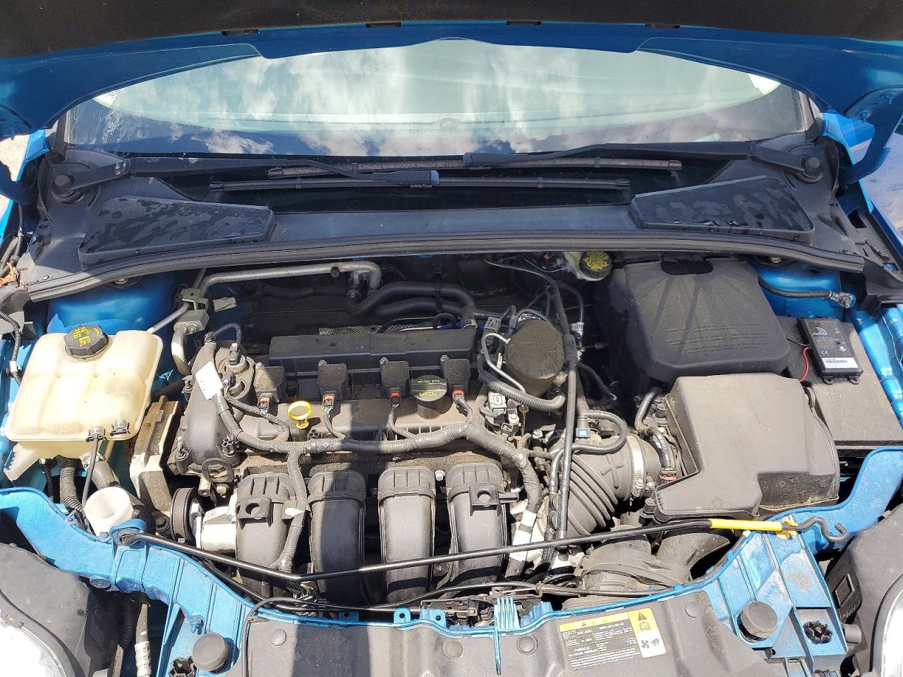 2014 Ford Focus Se Синий vin: 1FADP3F24EL172521