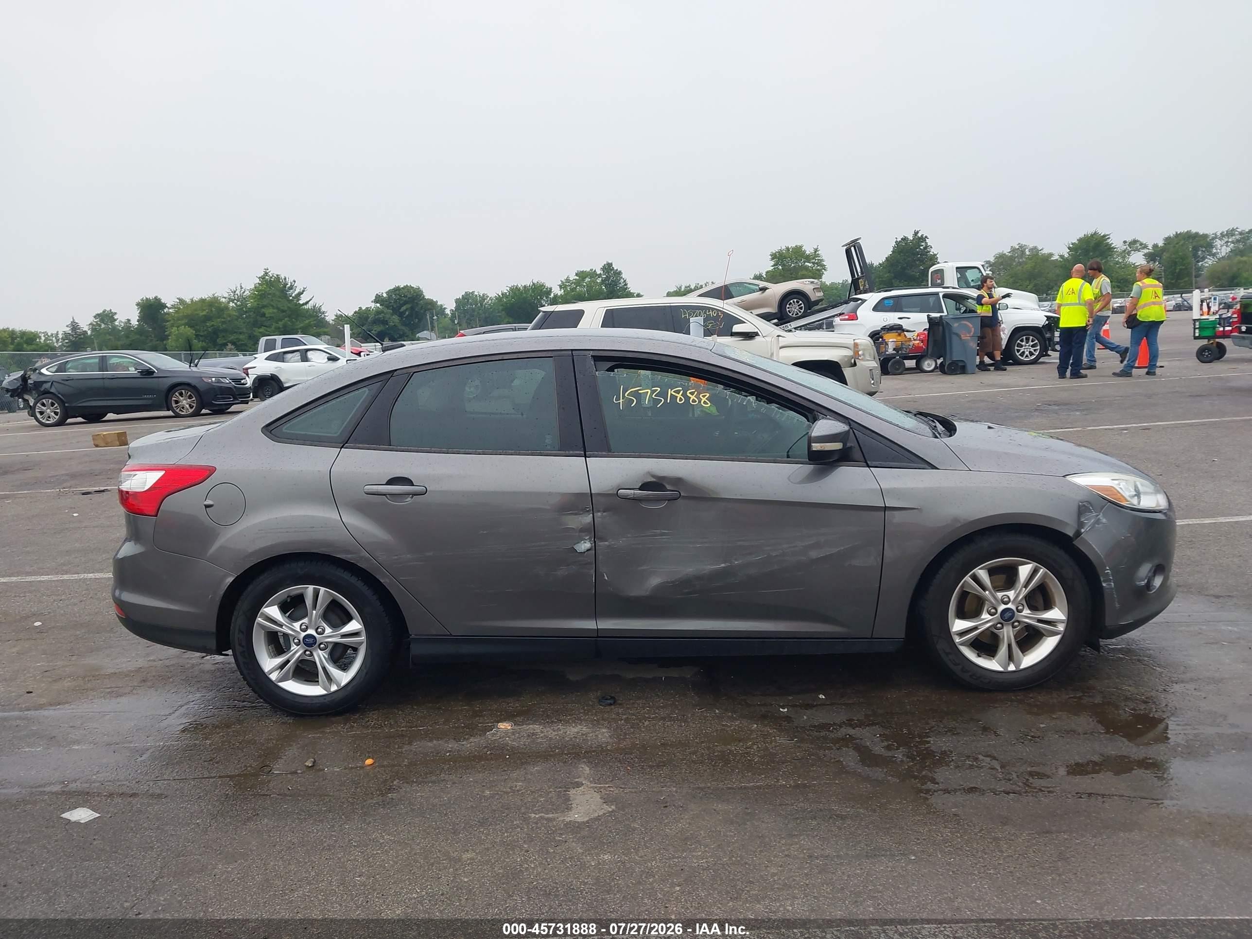2014 Ford Focus Se Серый vin: 1FADP3F24EL182370