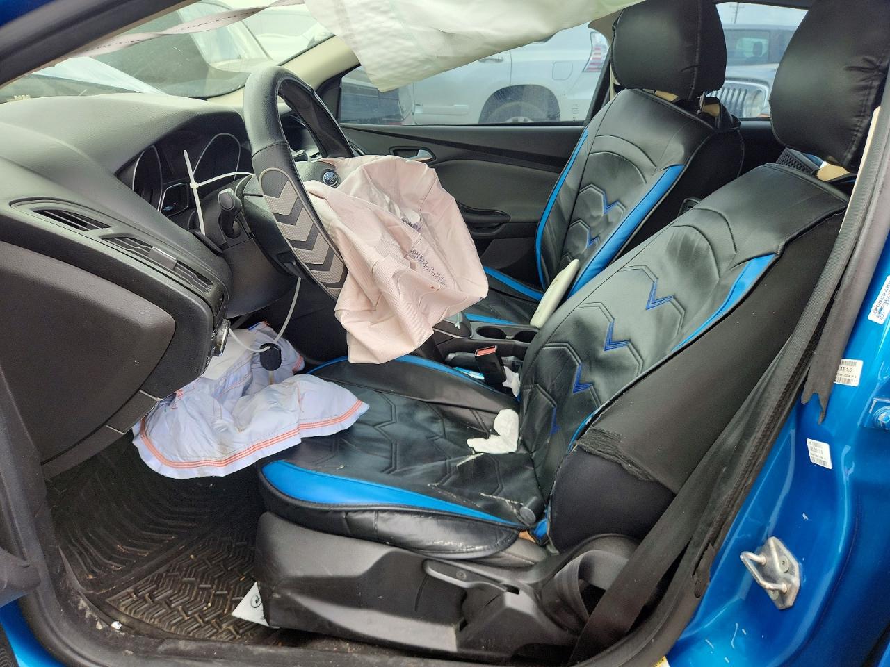 2014 Ford Focus Se Blue vin: 1FADP3F24EL191649