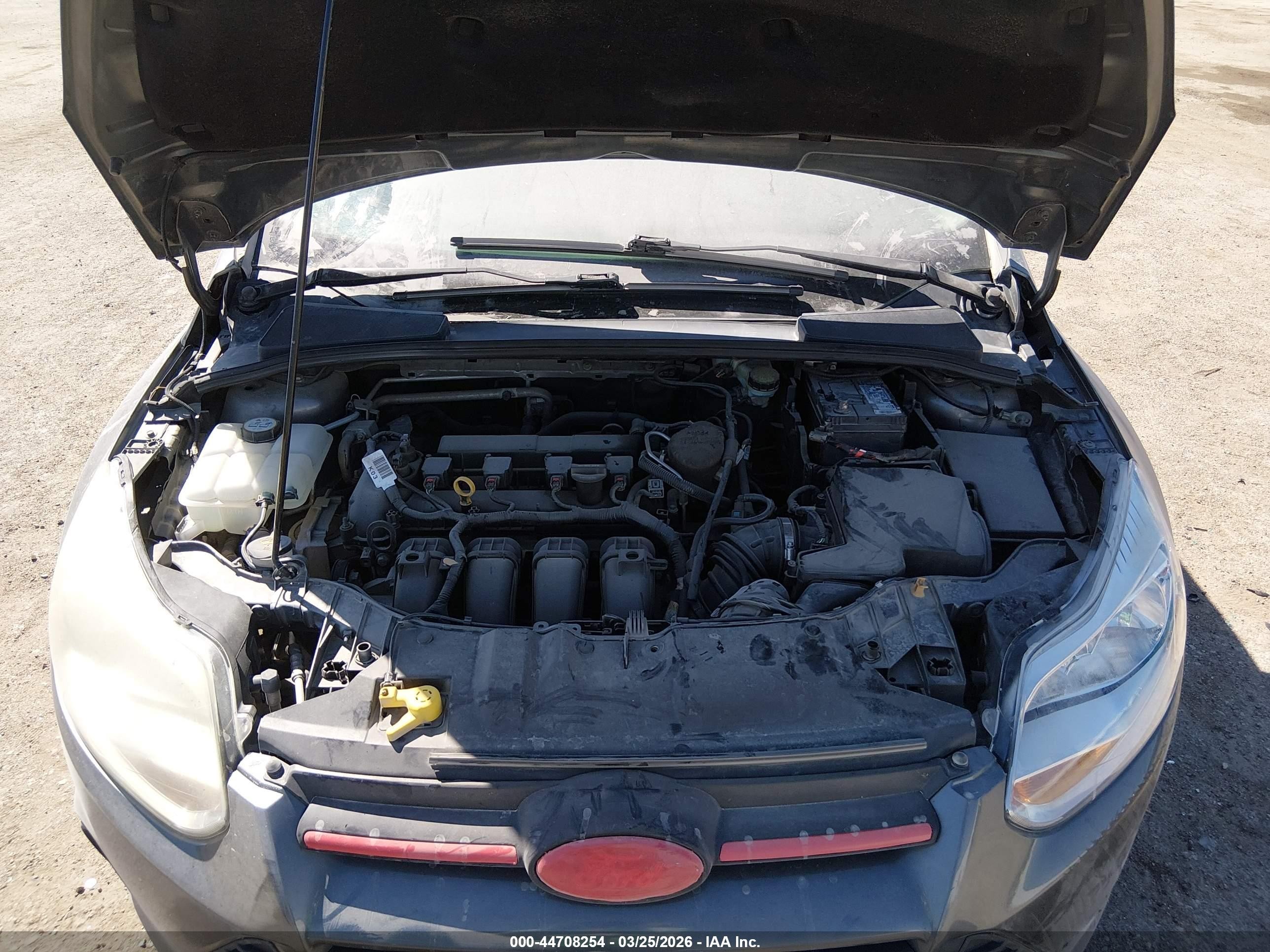 2014 Ford Focus Se Gray vin: 1FADP3F24EL209034
