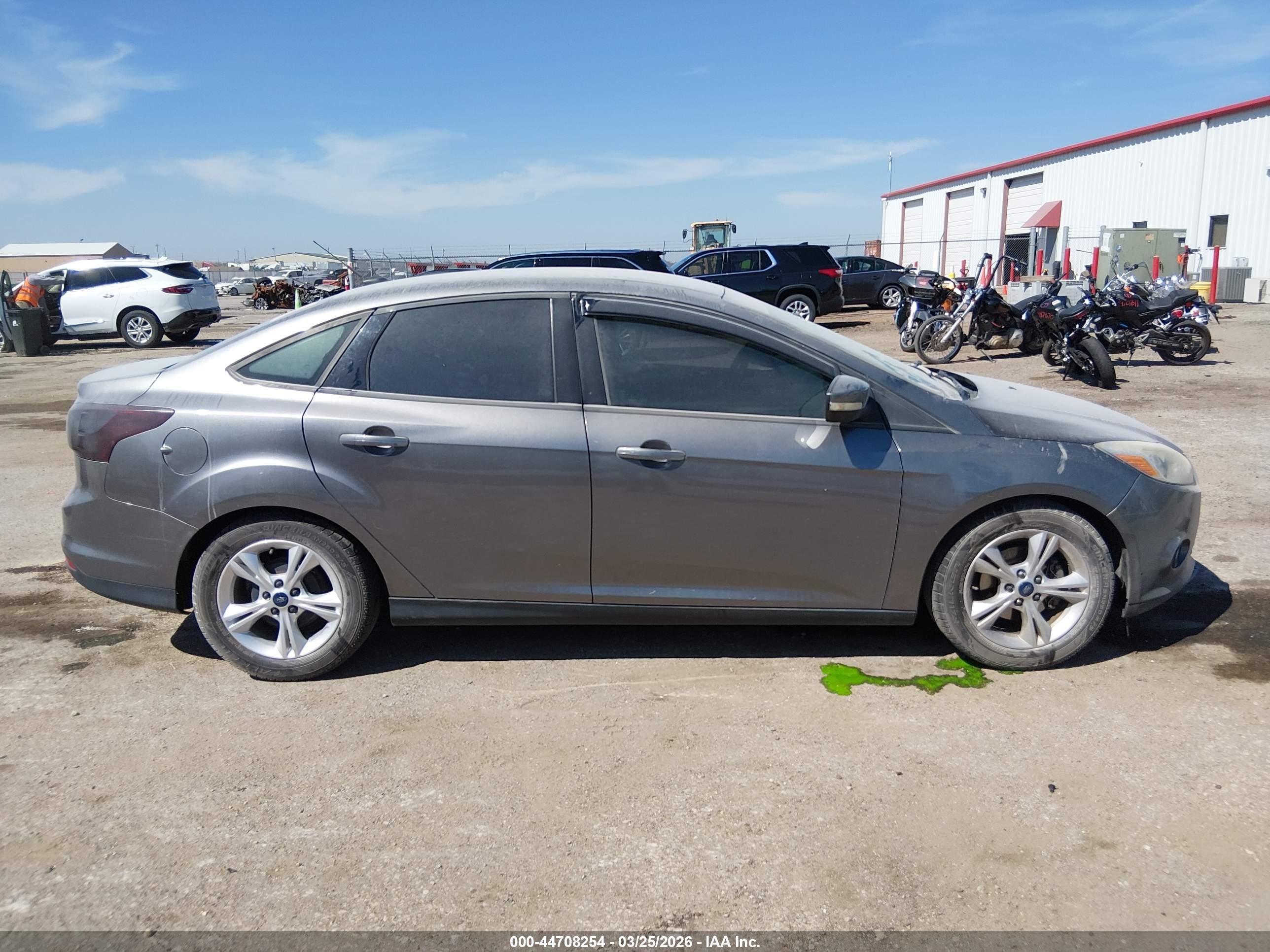 2014 Ford Focus Se Gray vin: 1FADP3F24EL209034