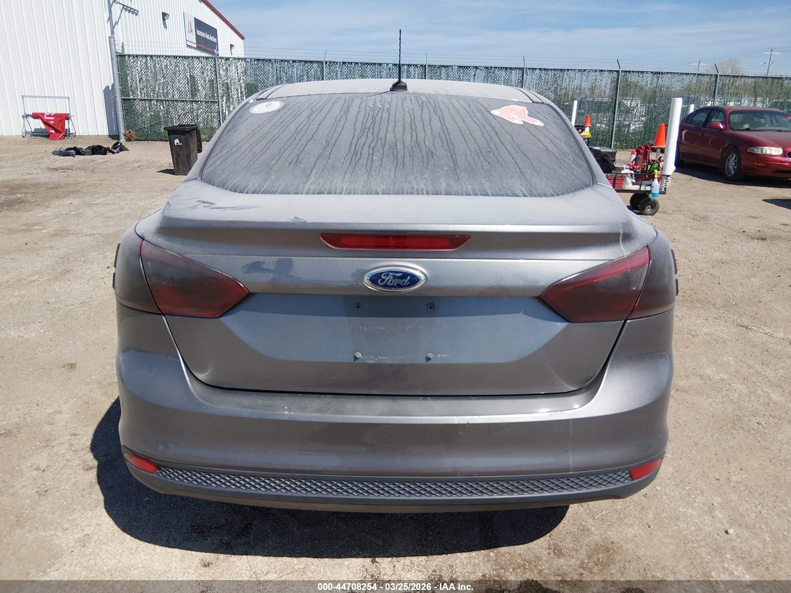 2014 Ford Focus Se Gray vin: 1FADP3F24EL209034